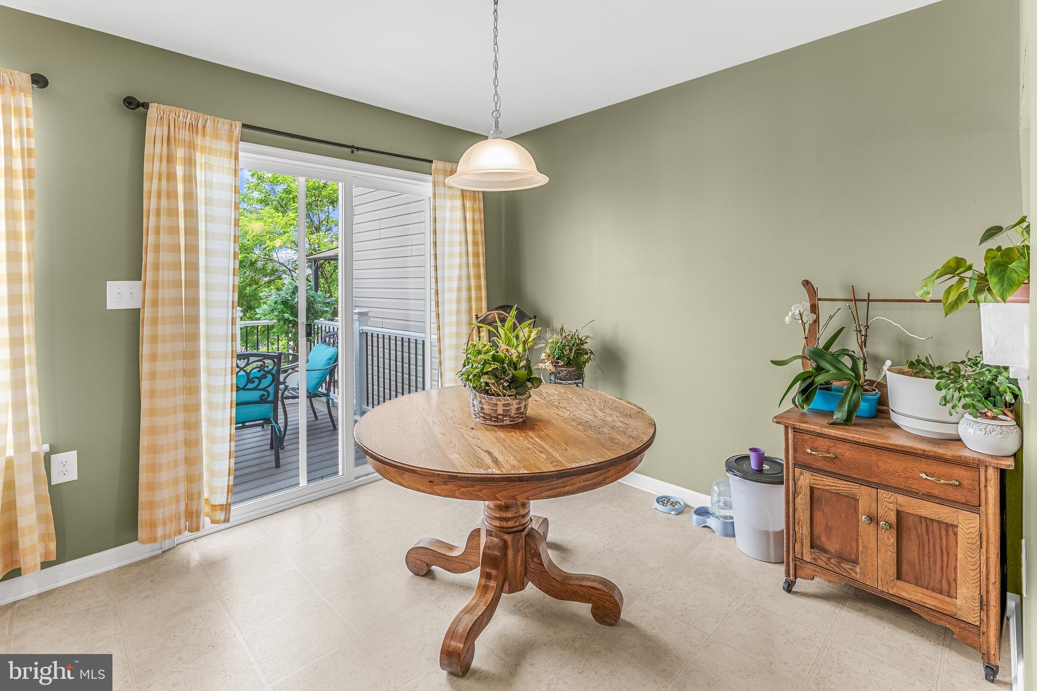 STONEBROOK VILLAGE - Residential