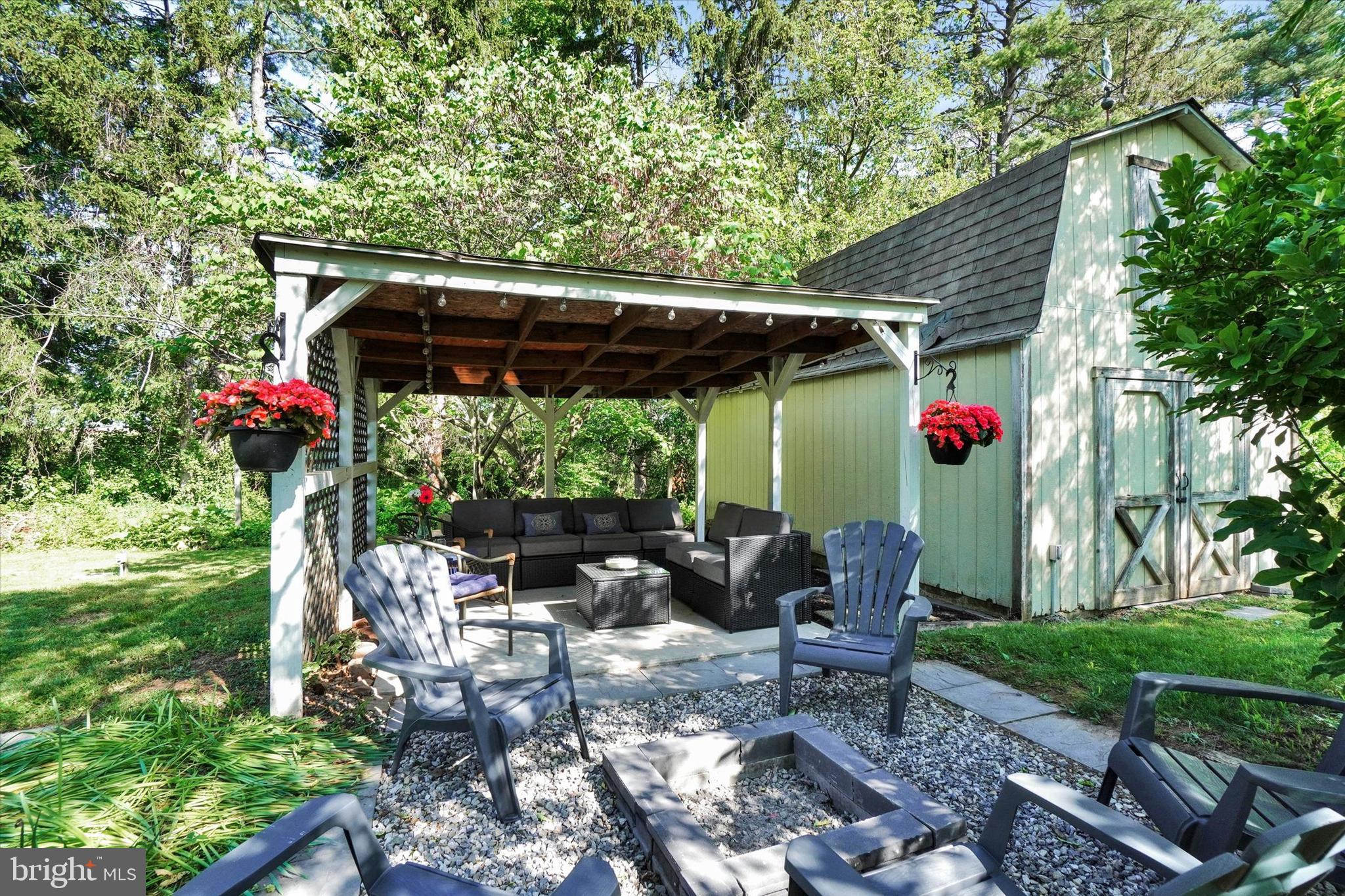 FOX MEADOWS - Residential