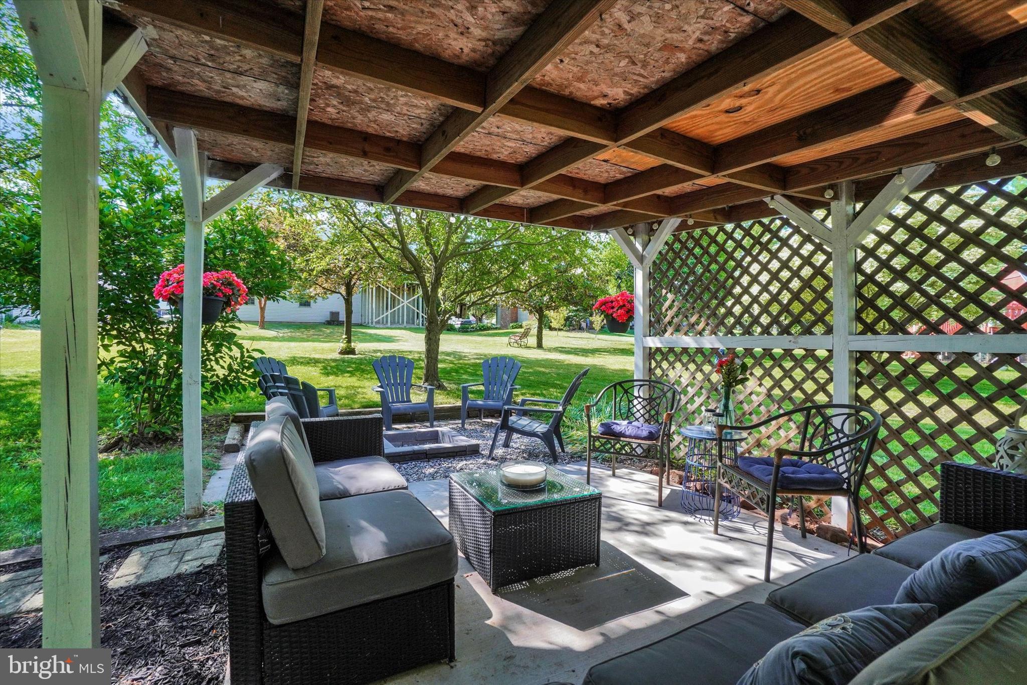 FOX MEADOWS - Residential
