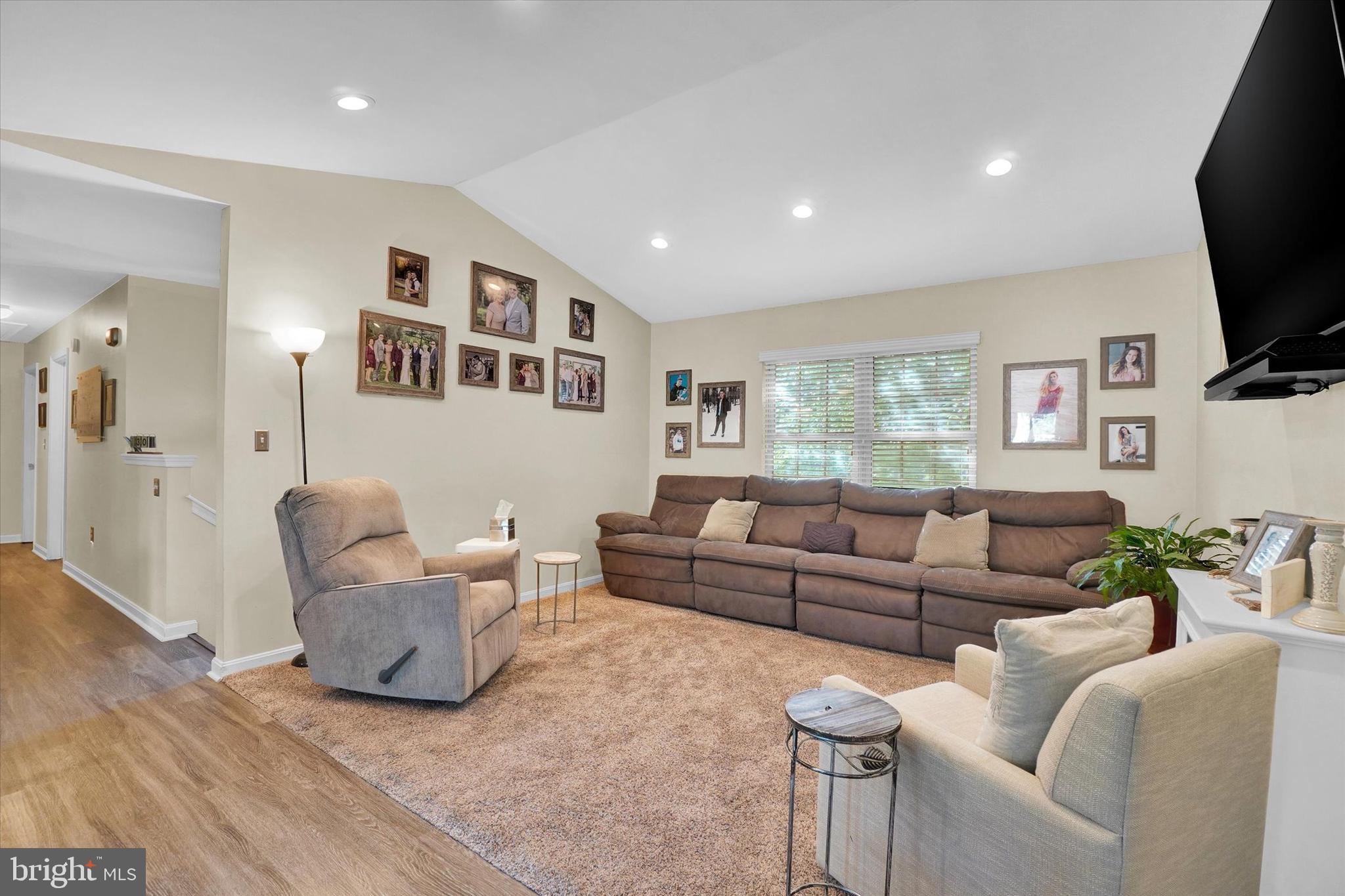 FOX MEADOWS - Residential