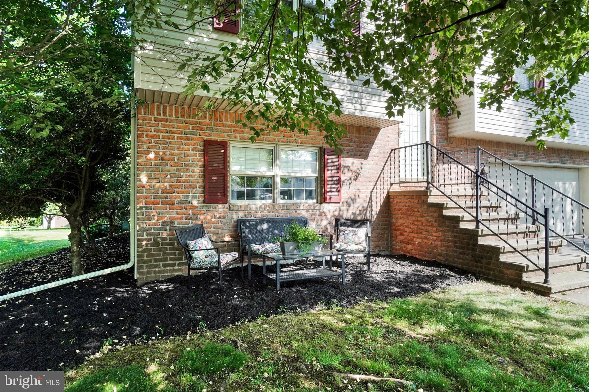 FOX MEADOWS - Residential