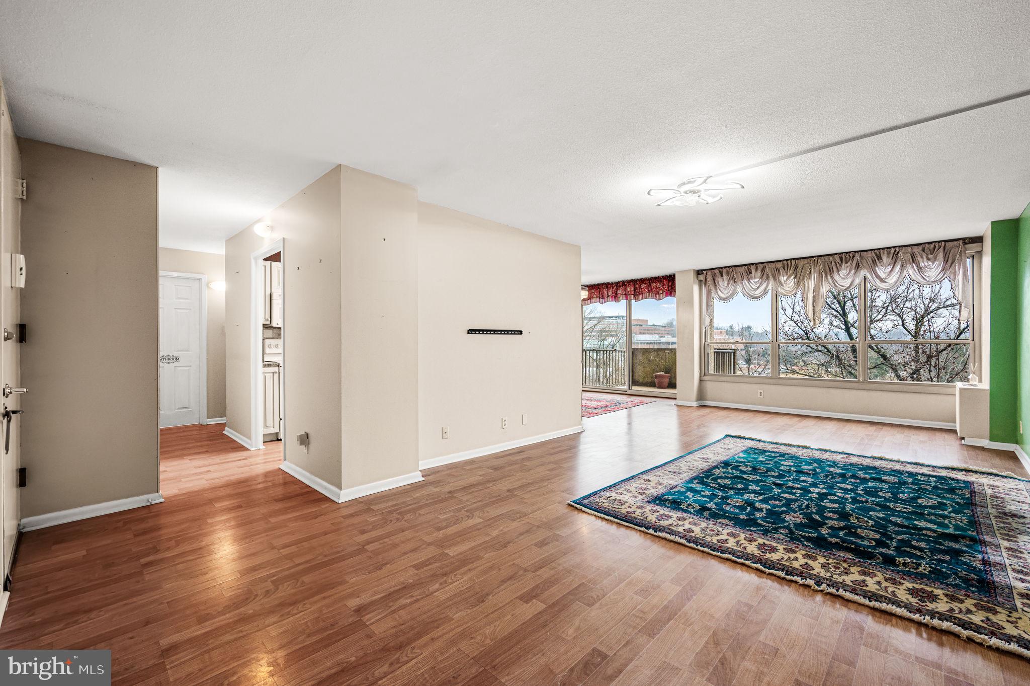 GREEN HILL - Residential