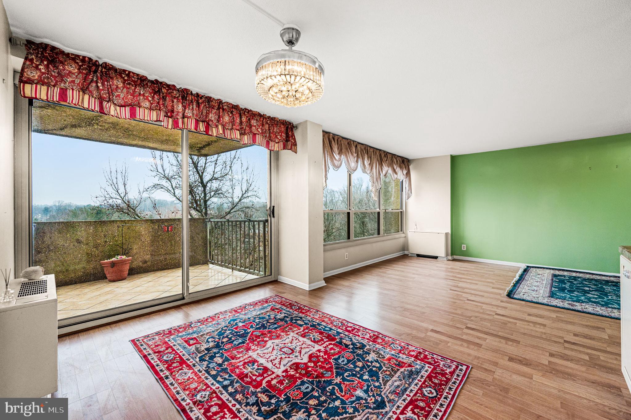 GREEN HILL - Residential