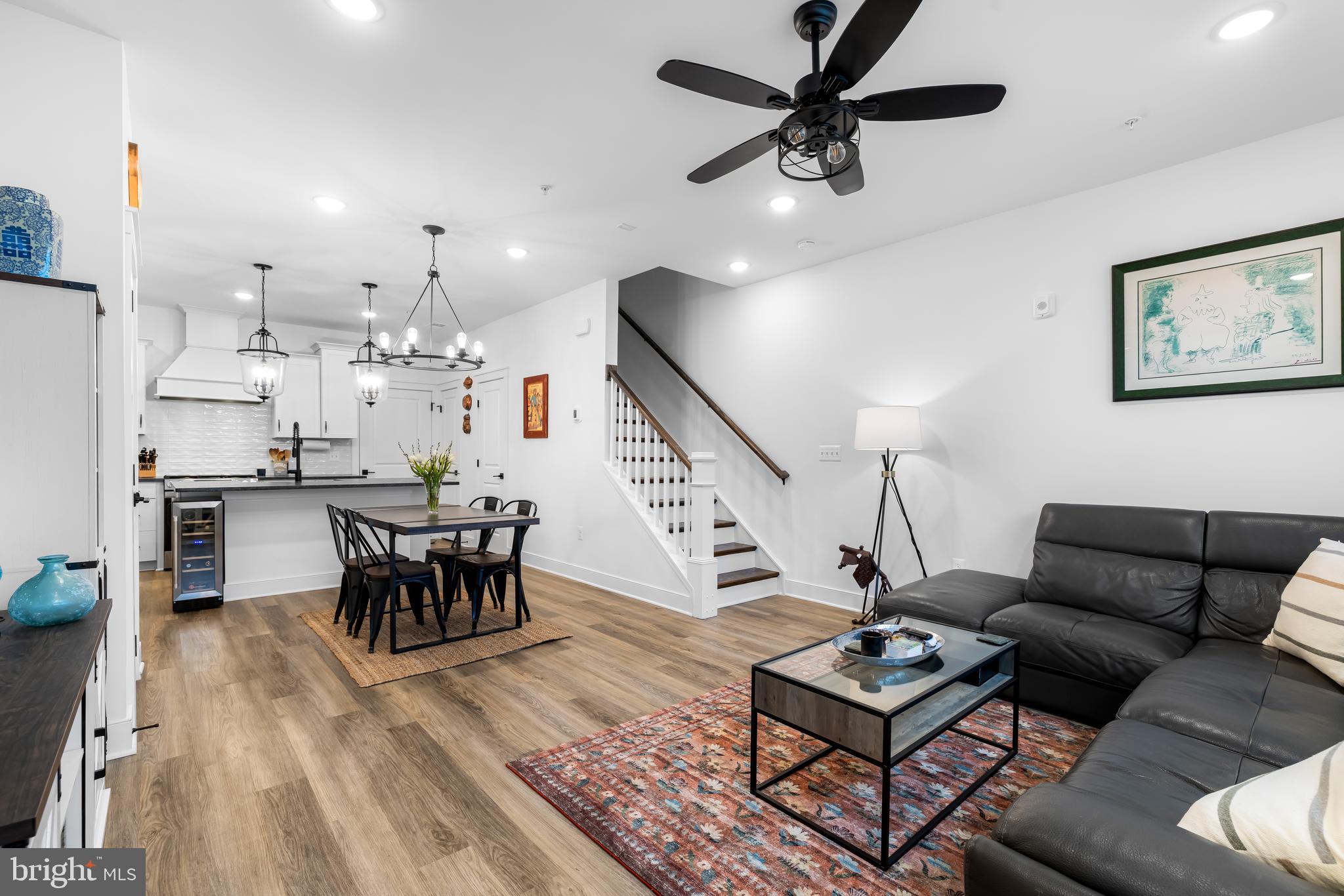 LOCKE LANDING - Residential