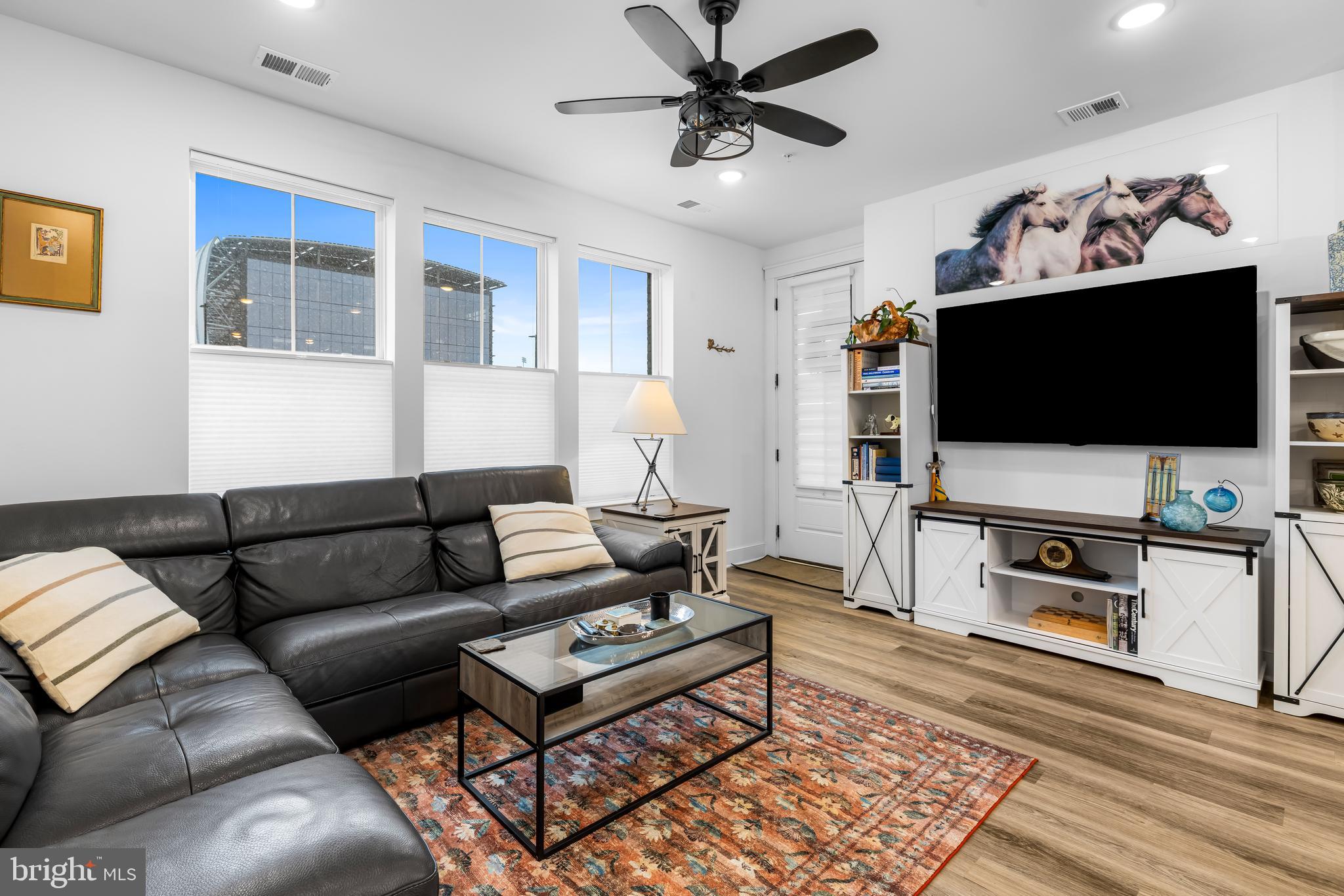 LOCKE LANDING - Residential
