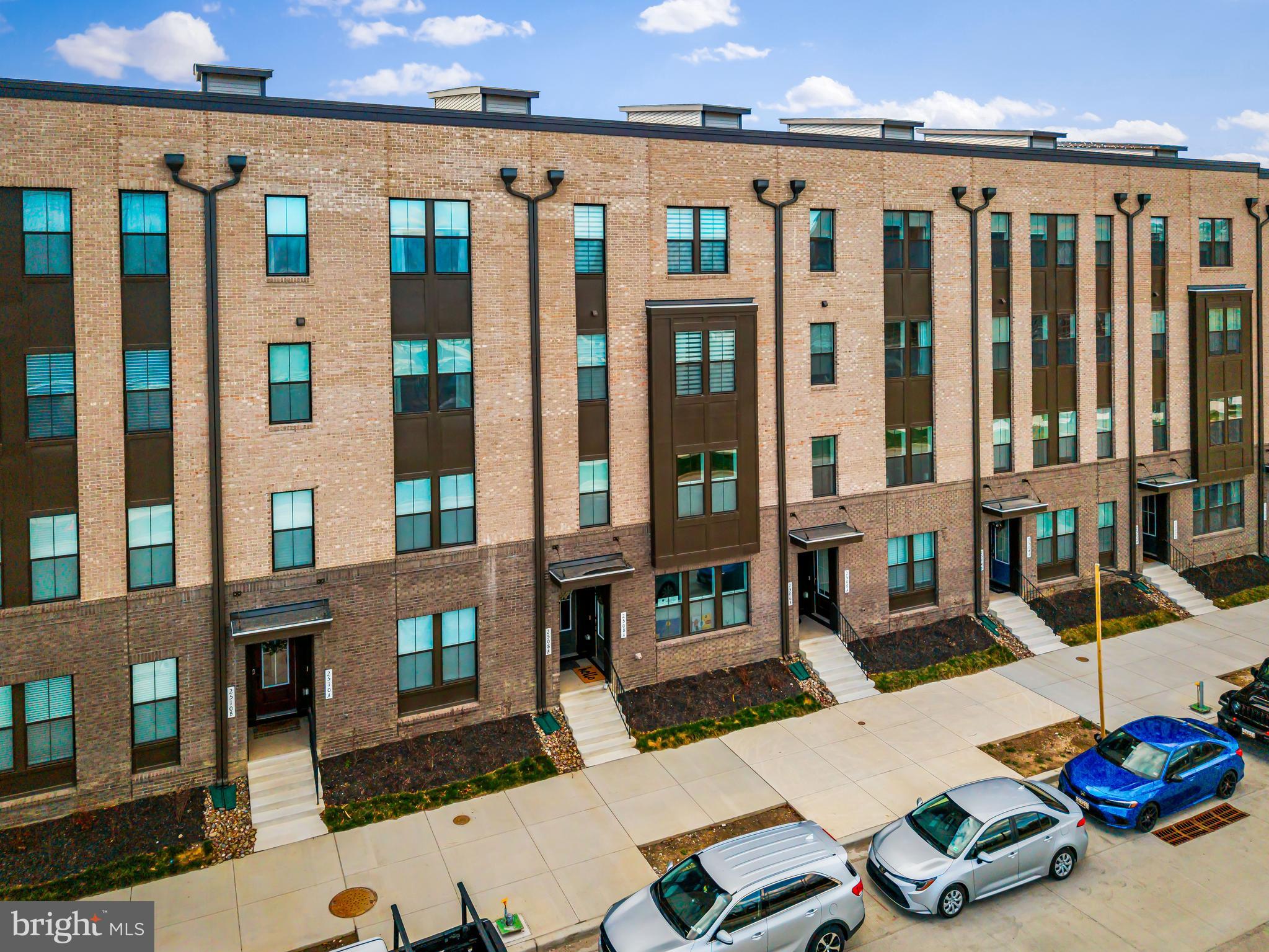 Do you want lower transfer taxes, a transferable Baltimore Brownfield tax credit, and upgrades for FREE. With this HOMEOWNER RESALE vs the builder you will save thousands!!!!

Most buyers go straight to the builder and end up waiting months for construction while also having to pay the full transfer taxes for the builder (Est $14,000). Instead buy straight from the owner and they will pay half of those transfer taxes saving you roughly $7,000 at closing. And here is where it gets even better. This six month old townhome already has the transferable Brownfield tax credit approved, which reduces your property taxes by 70% for 10 years which equals roughly $75,000 in savings over the life of the credit. Plus, when you buy new construction you usually get basic options only: No blinds. No custom fixtures. This home already has those upgrades completed: Upgraded LVP flooring throughout, blinds, shower doors, ceiling fans, epoxy coated garage, custom chandelier, and pendant lights are already added! All for FREE and this unit is priced BELOW the builder options. Don't forget the one car garage, the walkability to restaurants, shopping, the community pool and clubhouse! If you want to live within Port Covington, this Locke Landing unit might be the smartest way to buy while saving serious money. Make a good choice and call me today!