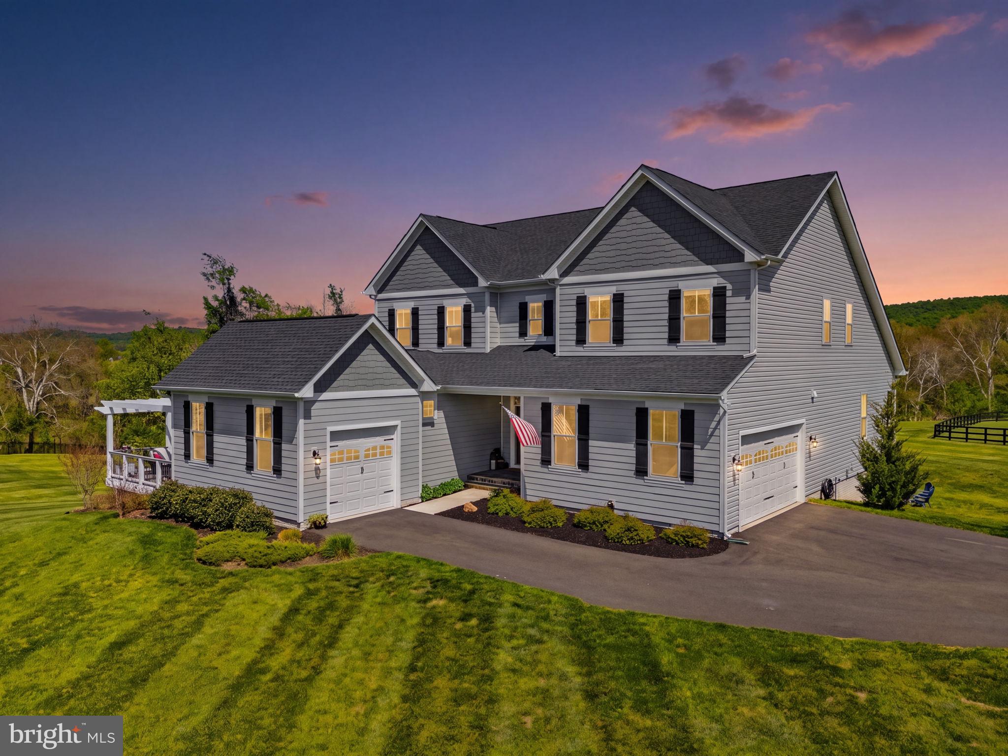 WATERFORD DOWNS - Residential