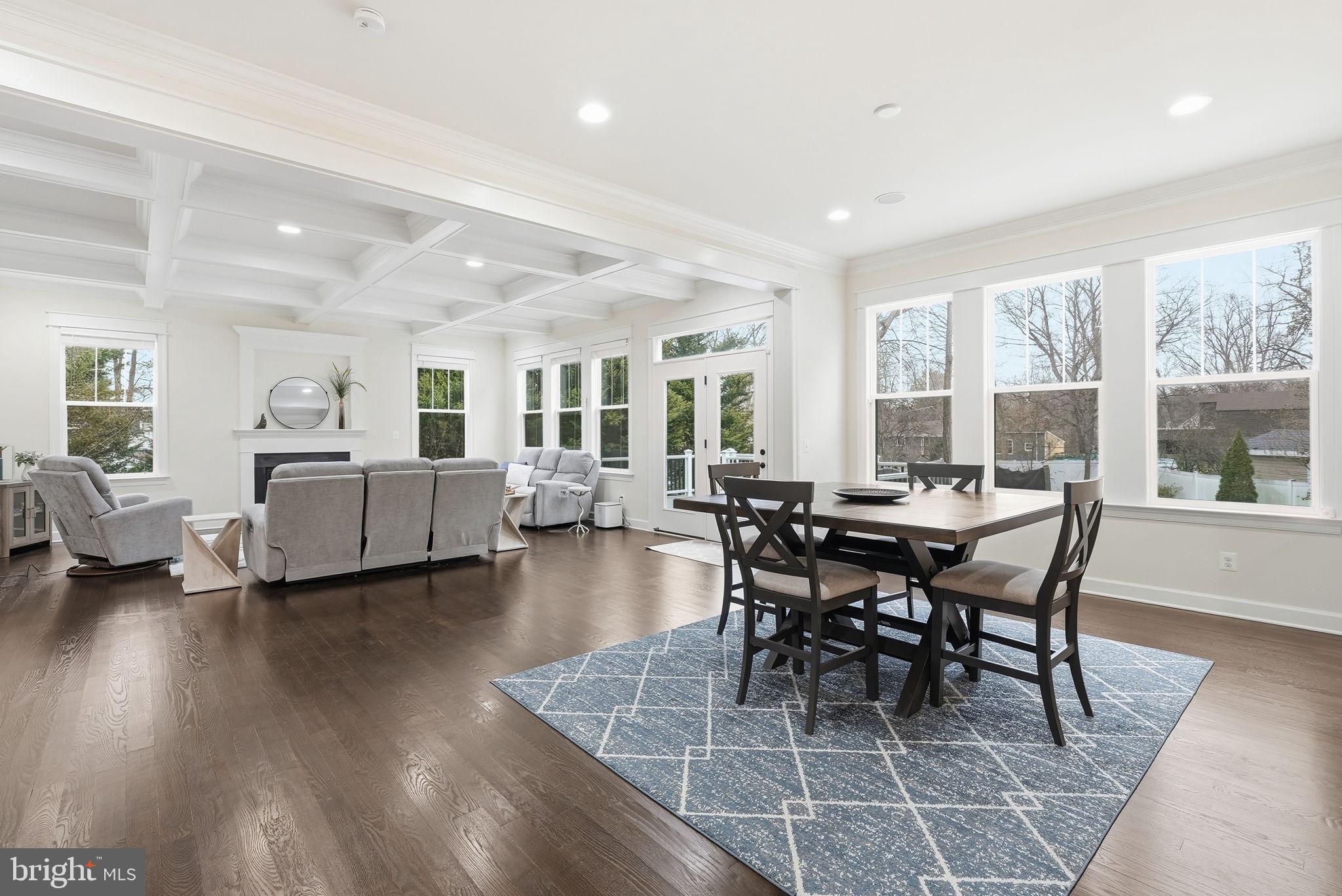 OAKCREST - Residential