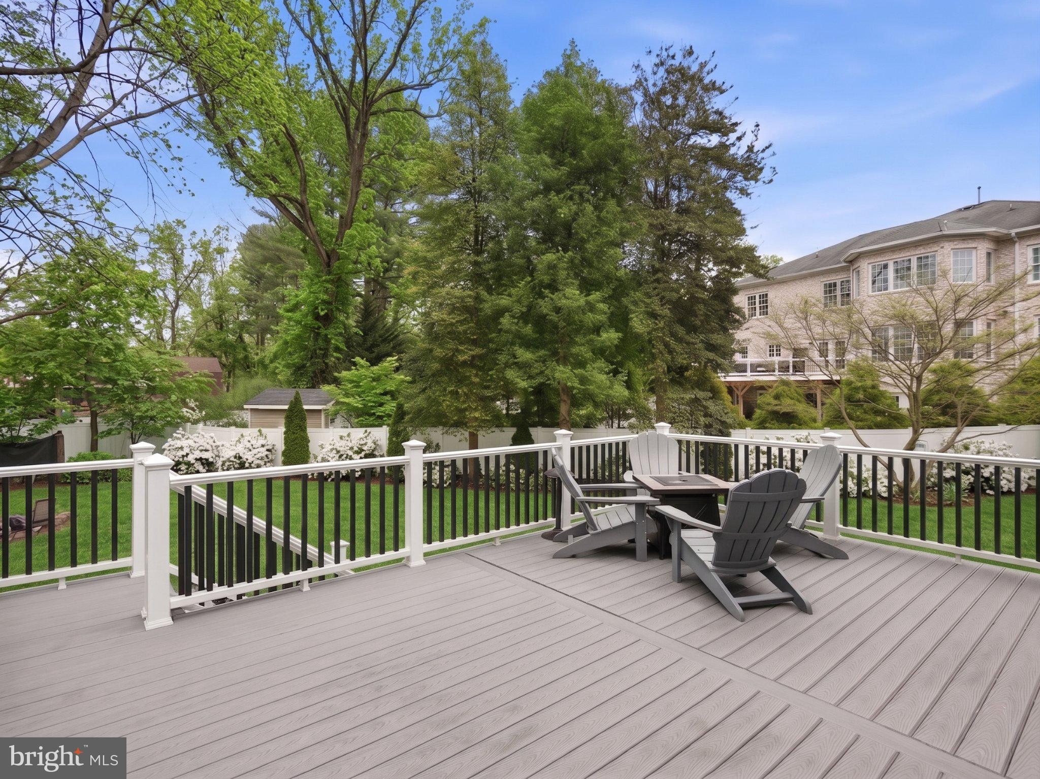 OAKCREST - Residential