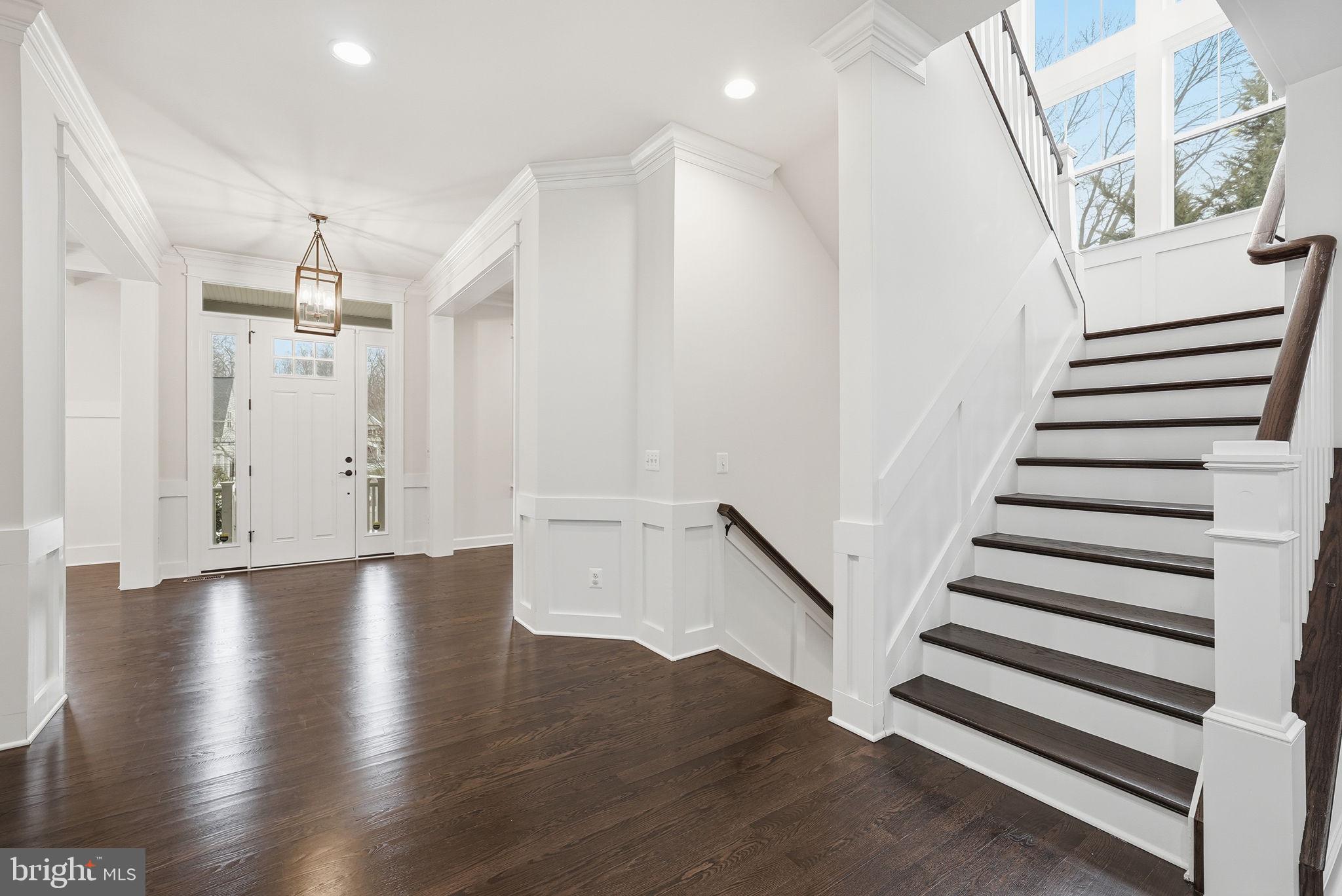 OAKCREST - Residential