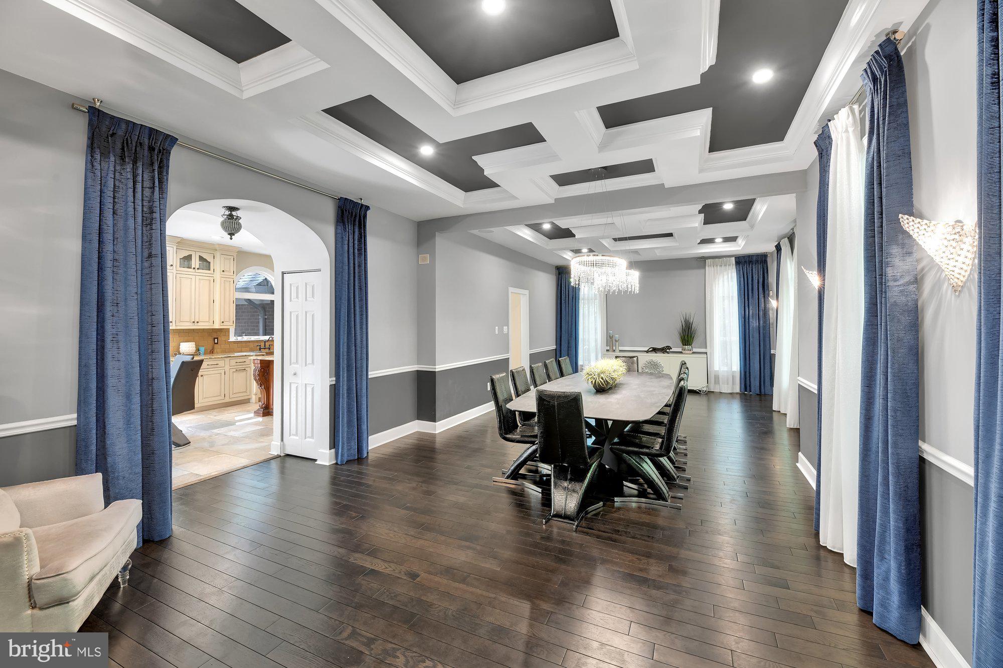 PADONIA WOODS - Residential