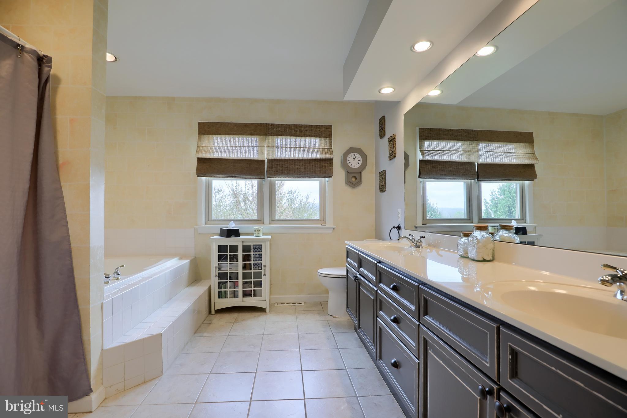 CHESTERBROOK - Residential