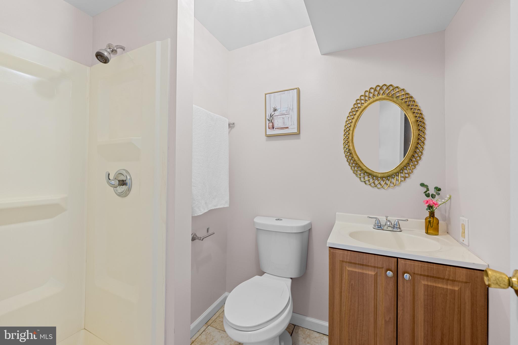 GUNNERS LAKE VILLAGE - Residential