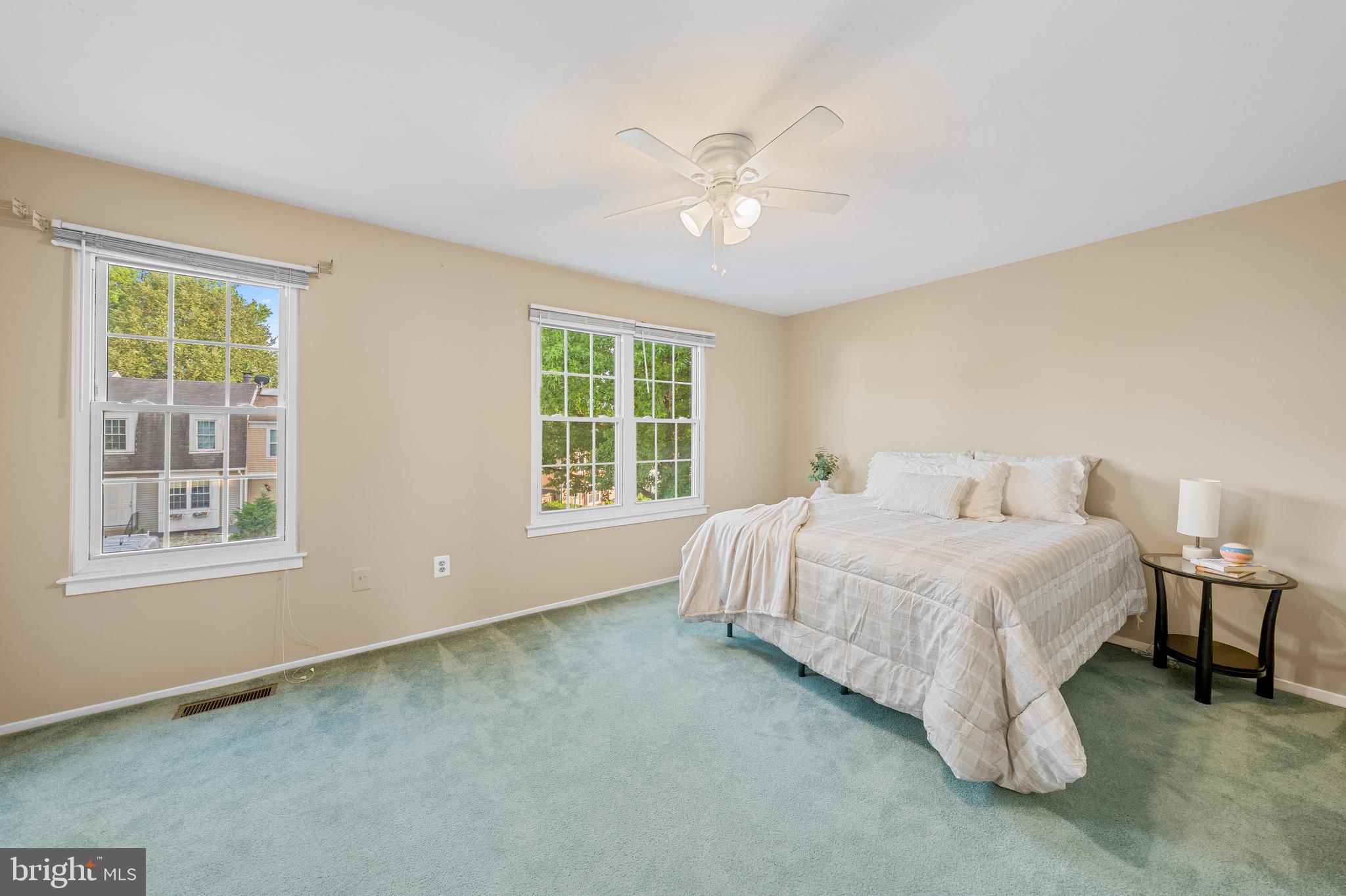 GUNNERS LAKE VILLAGE - Residential