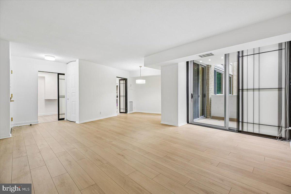 FRIENDSHIP HEIGHTS - Residential