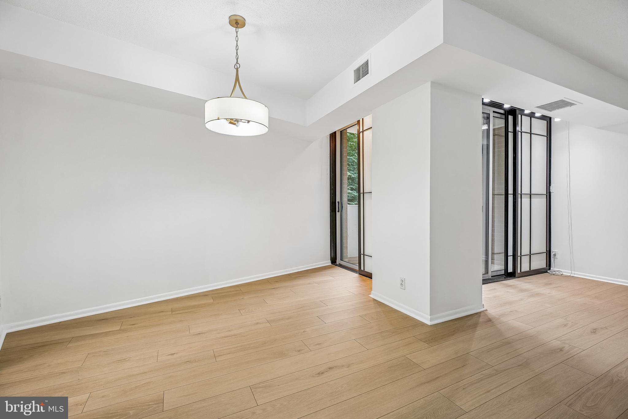 FRIENDSHIP HEIGHTS - Residential