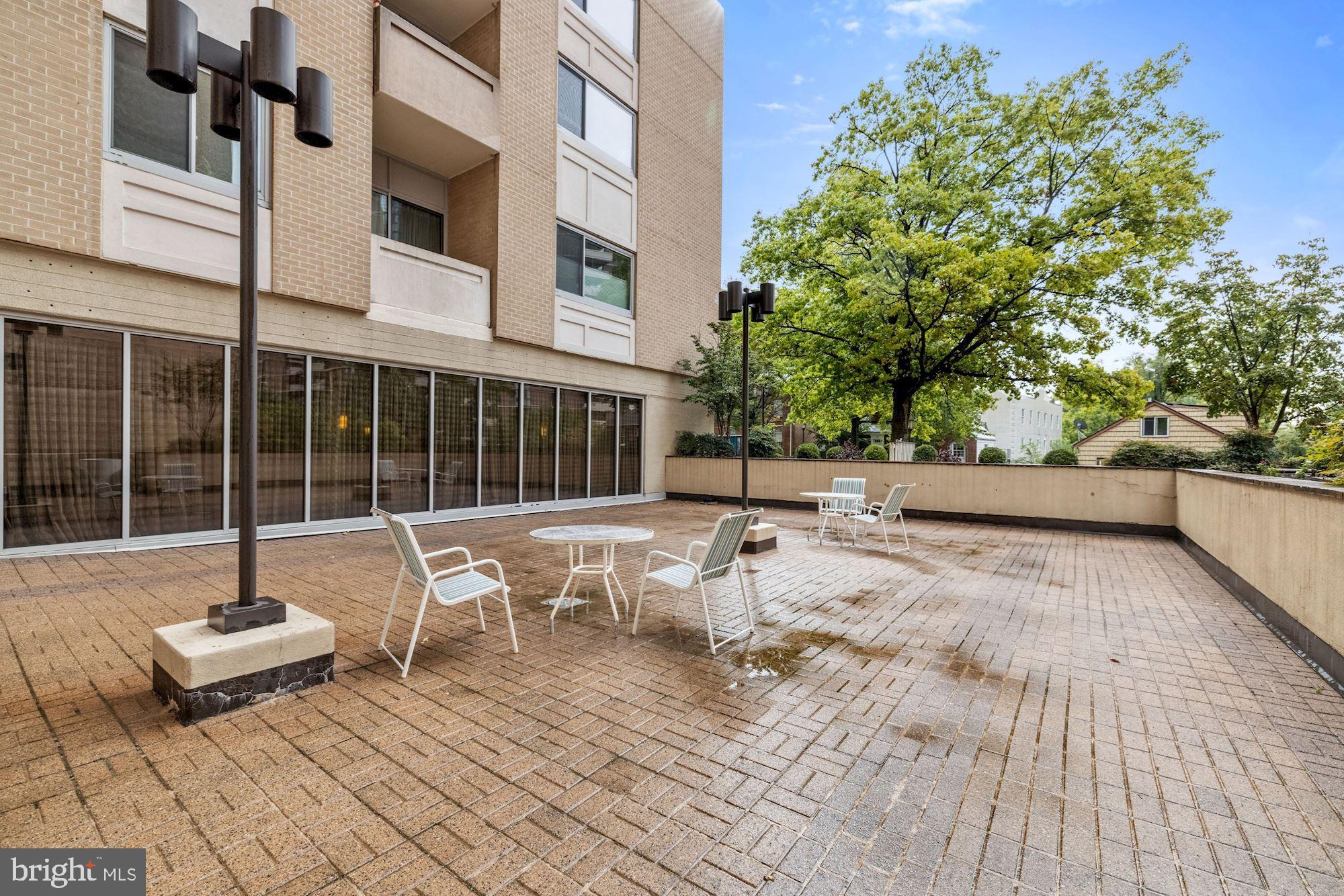 FRIENDSHIP HEIGHTS - Residential