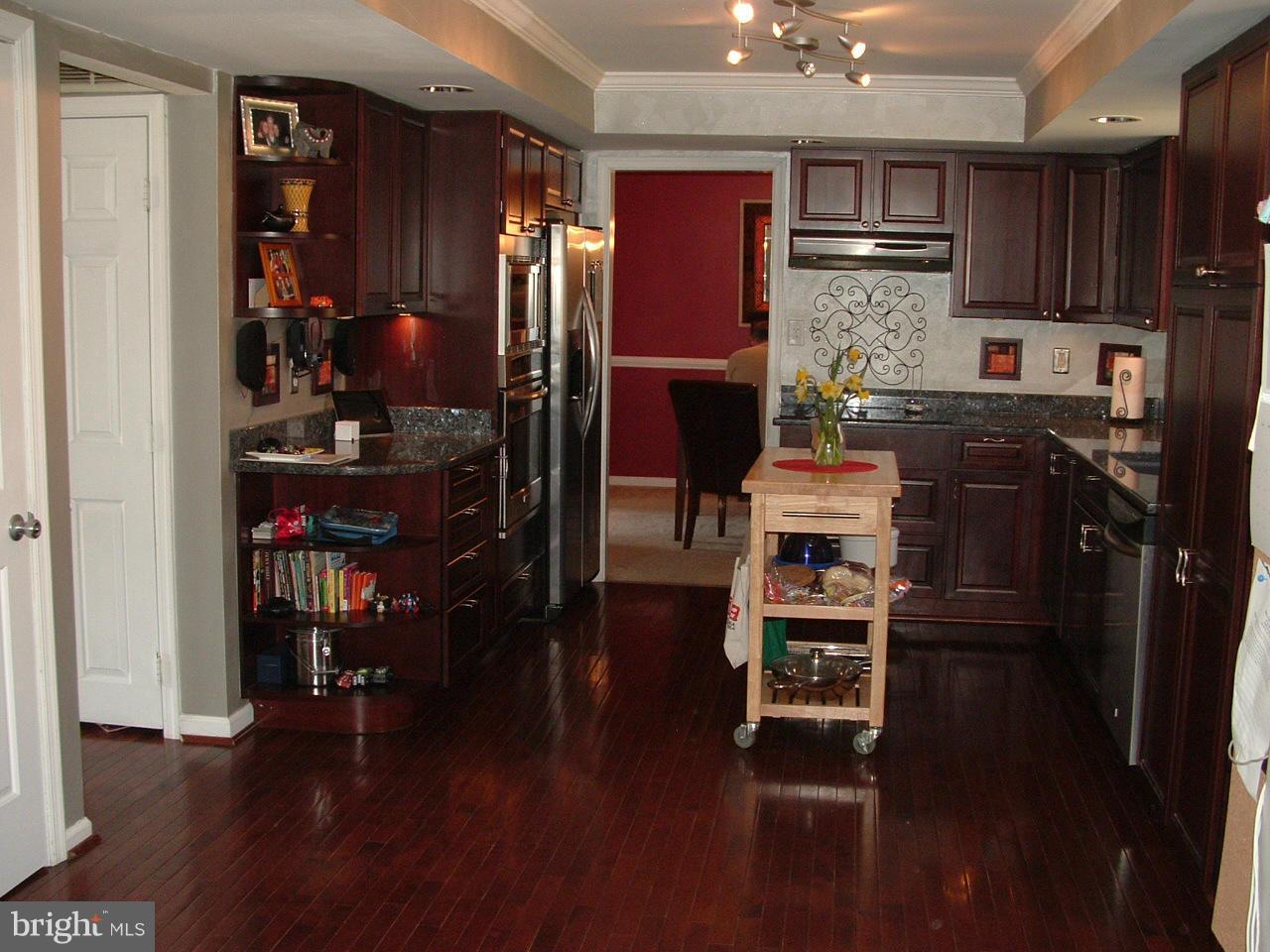 BROADVIEW - Residential Lease