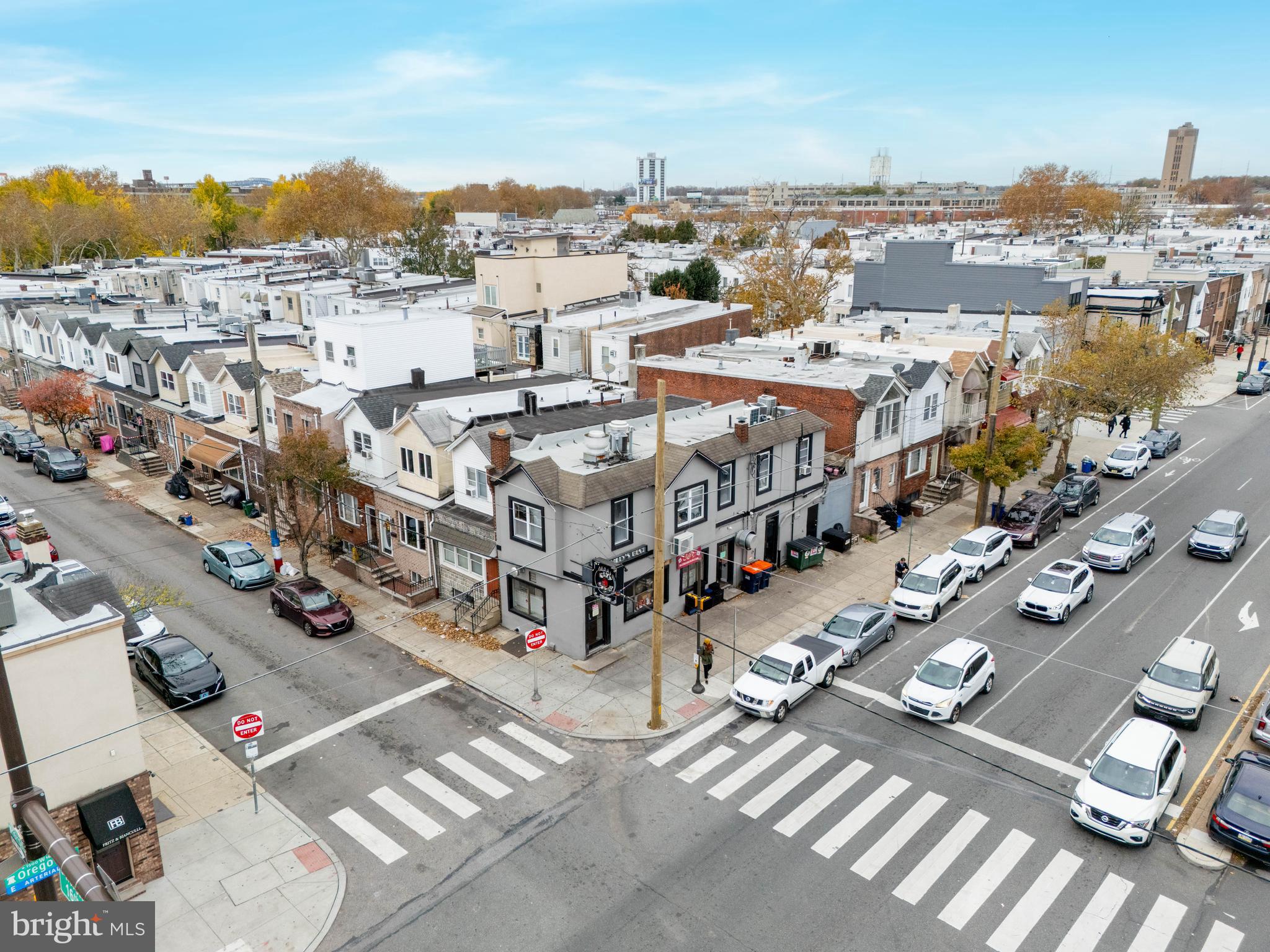 MARCONI PARK WEST - Commercial Sale