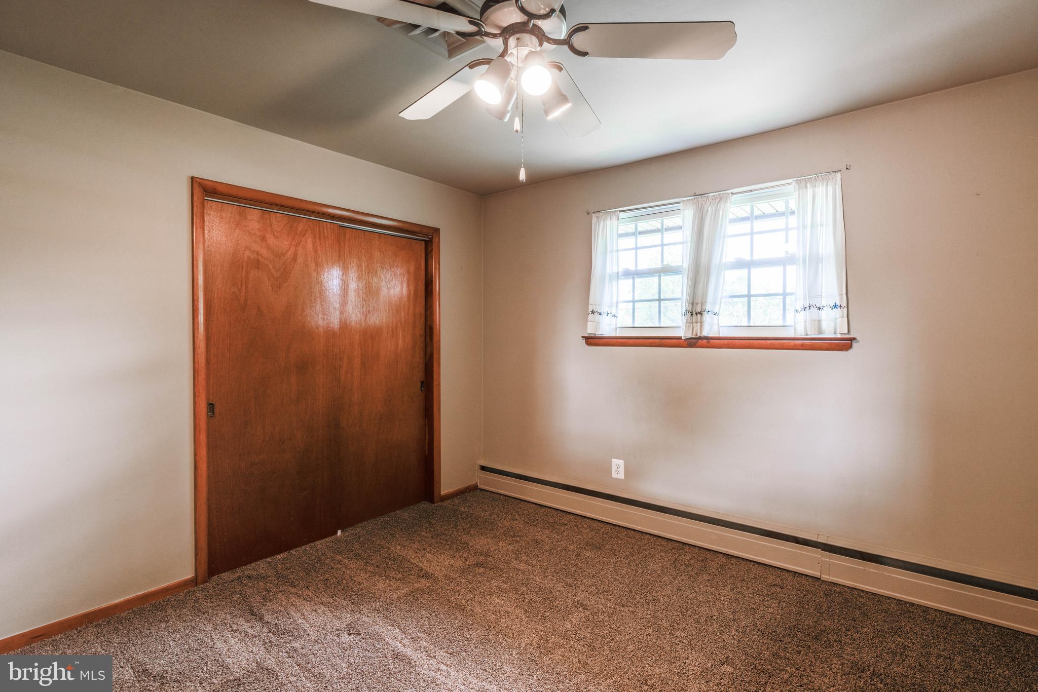 FAIRVIEW - Residential