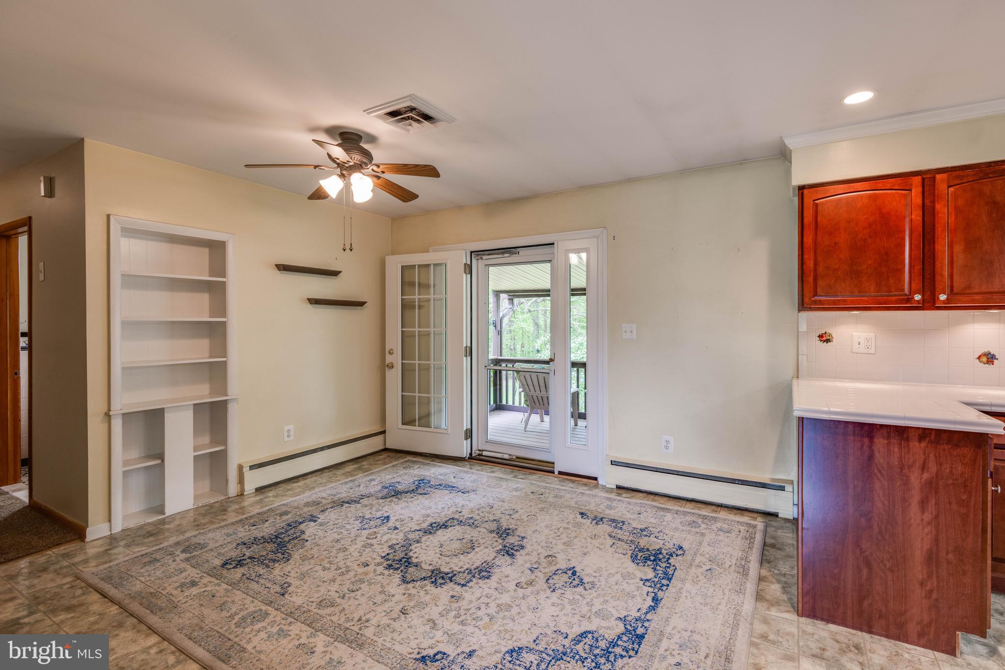 FAIRVIEW - Residential