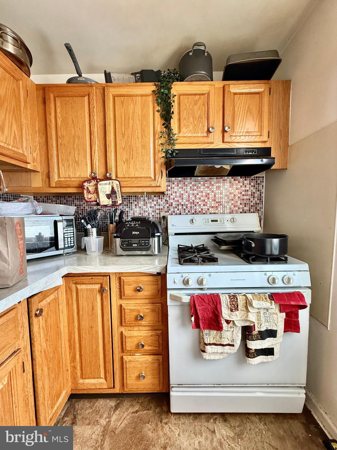 HOLMESBURG - Residential Income