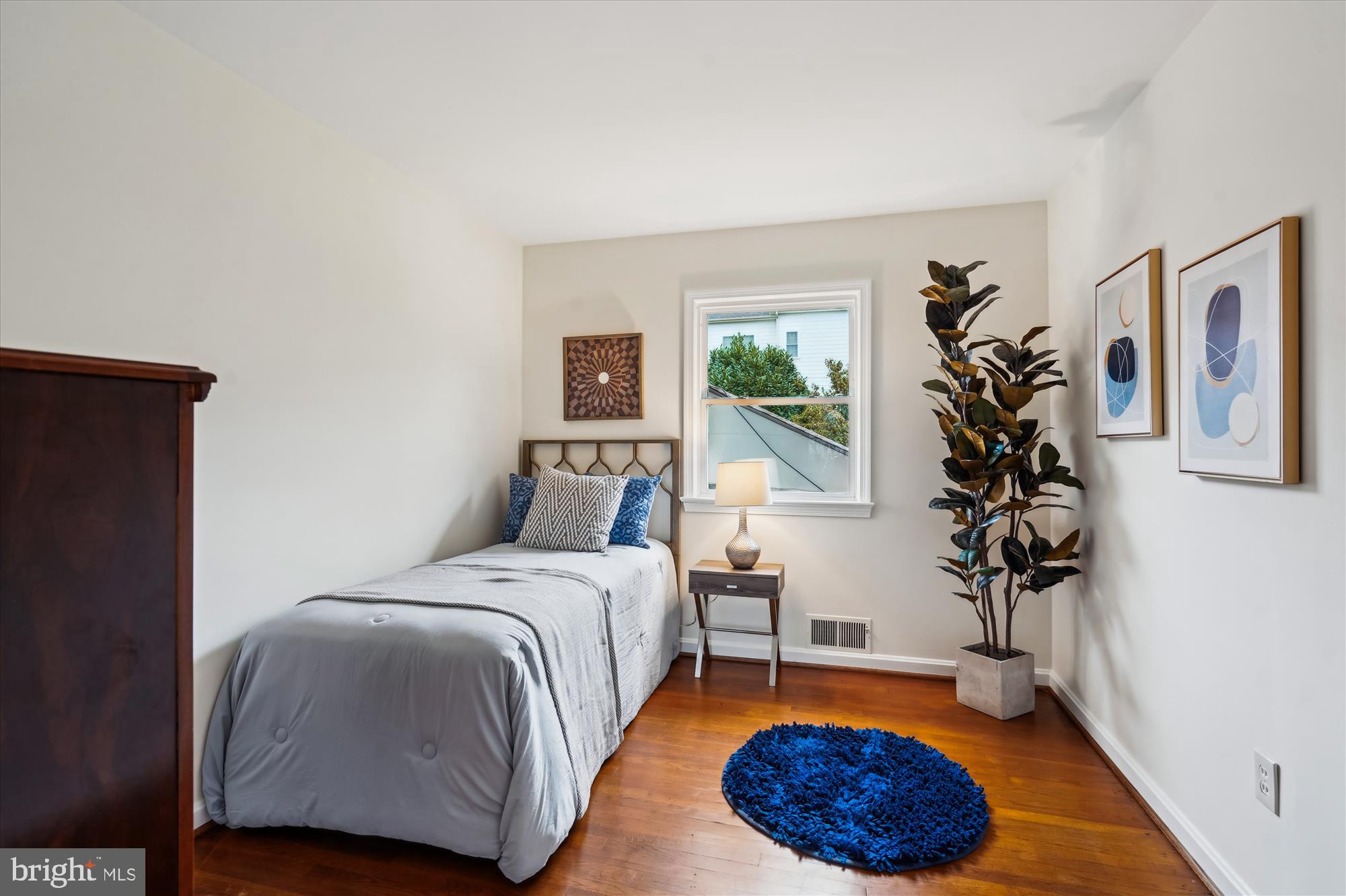 OAKWOOD KNOLLS - Residential