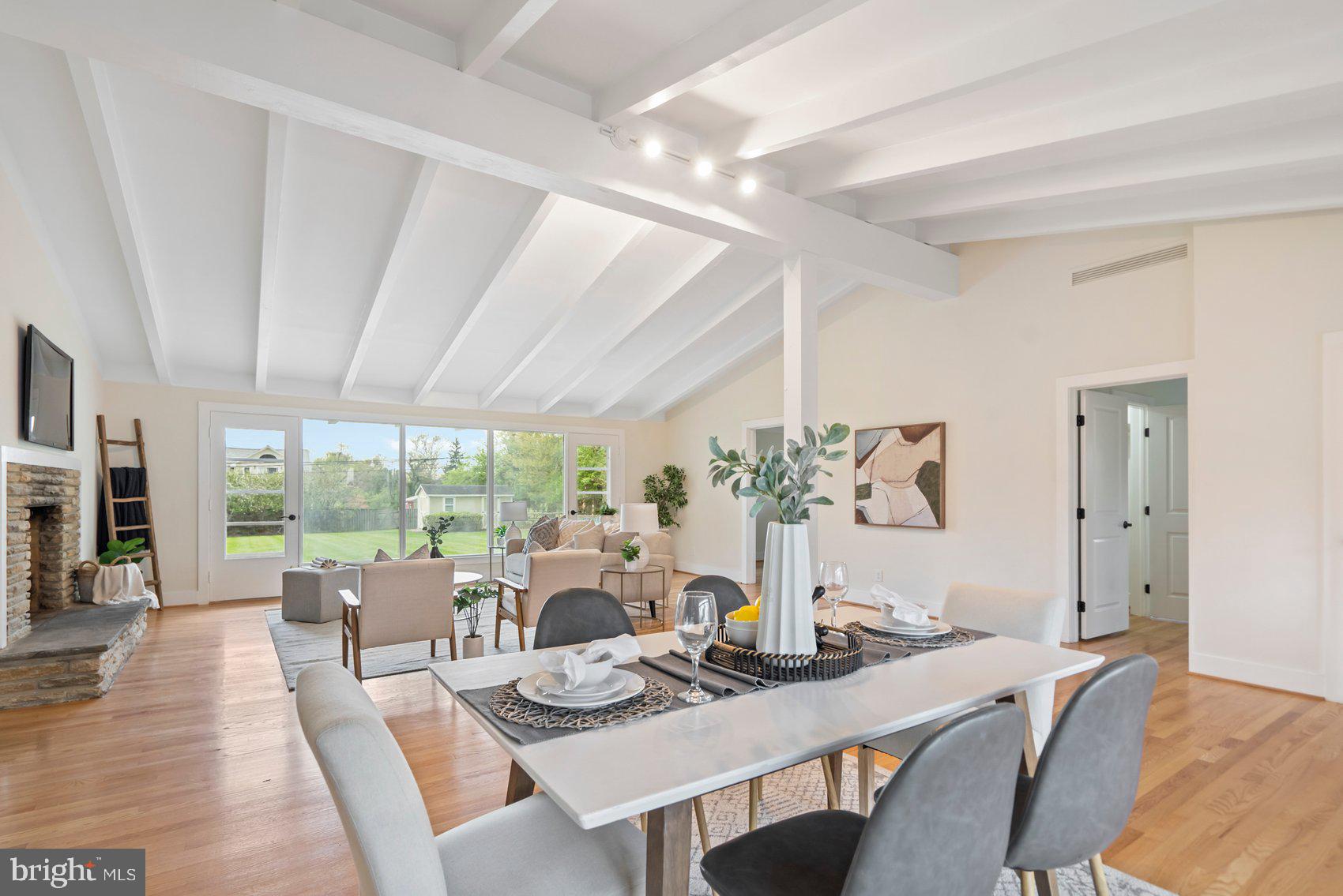 HAMPTON - Residential