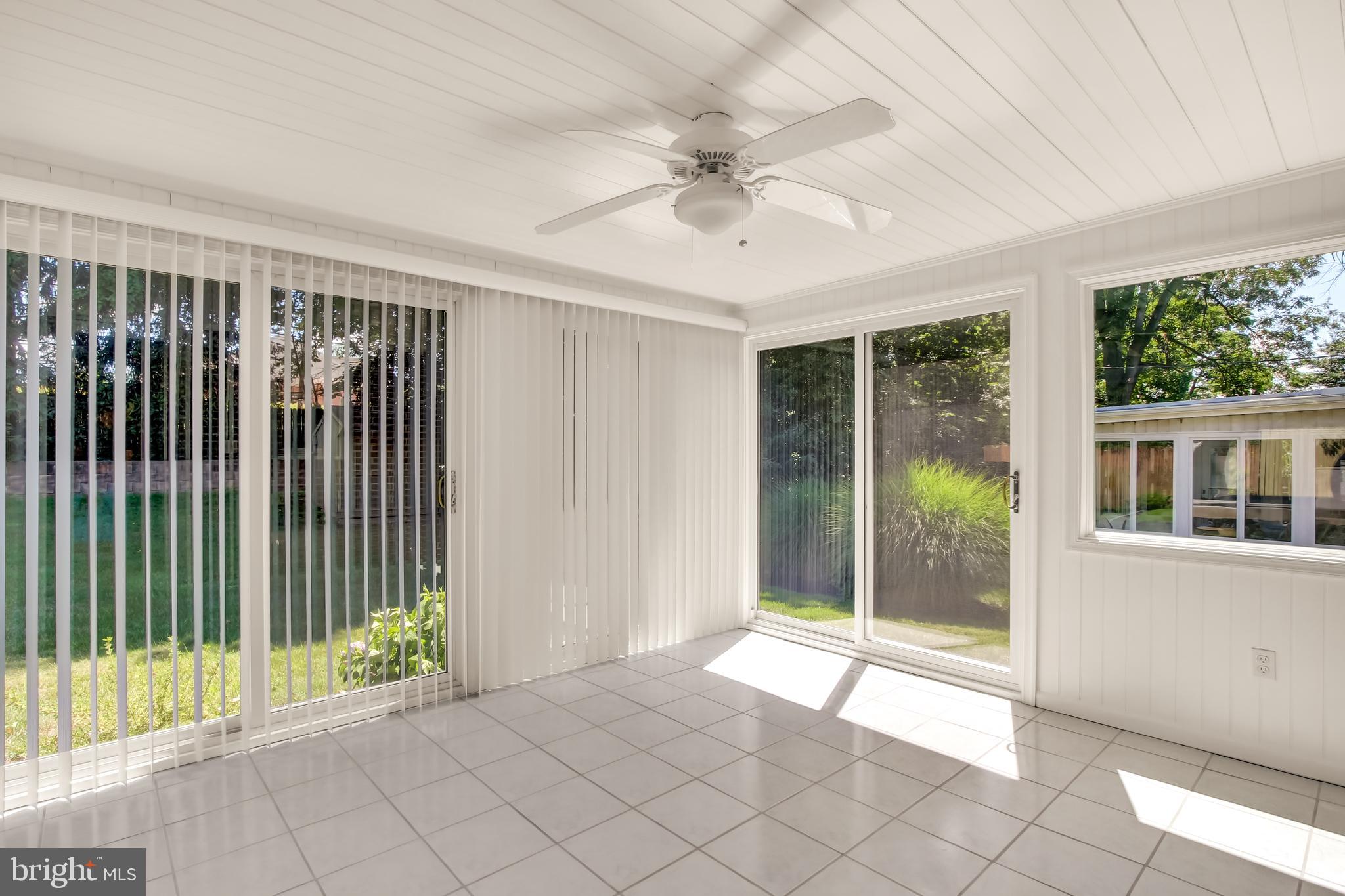 SCHOOL LANE HILLS - Residential