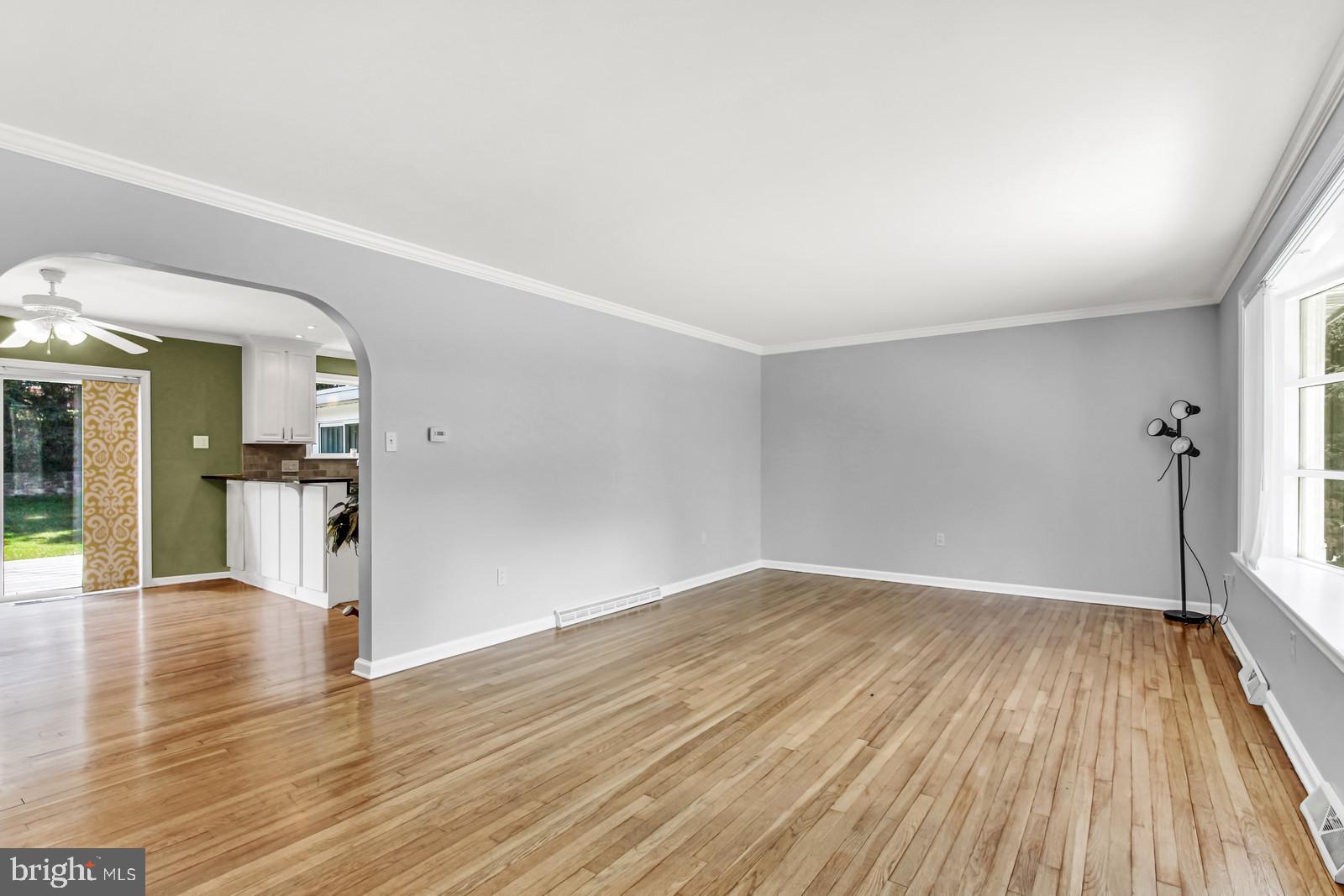 SCHOOL LANE HILLS - Residential