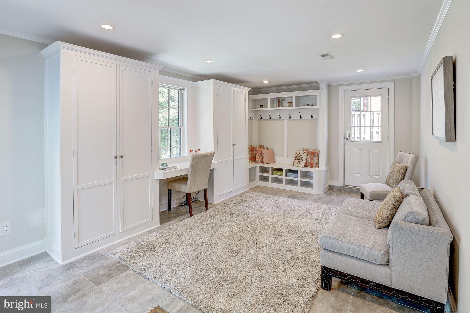 KENWOOD - Residential