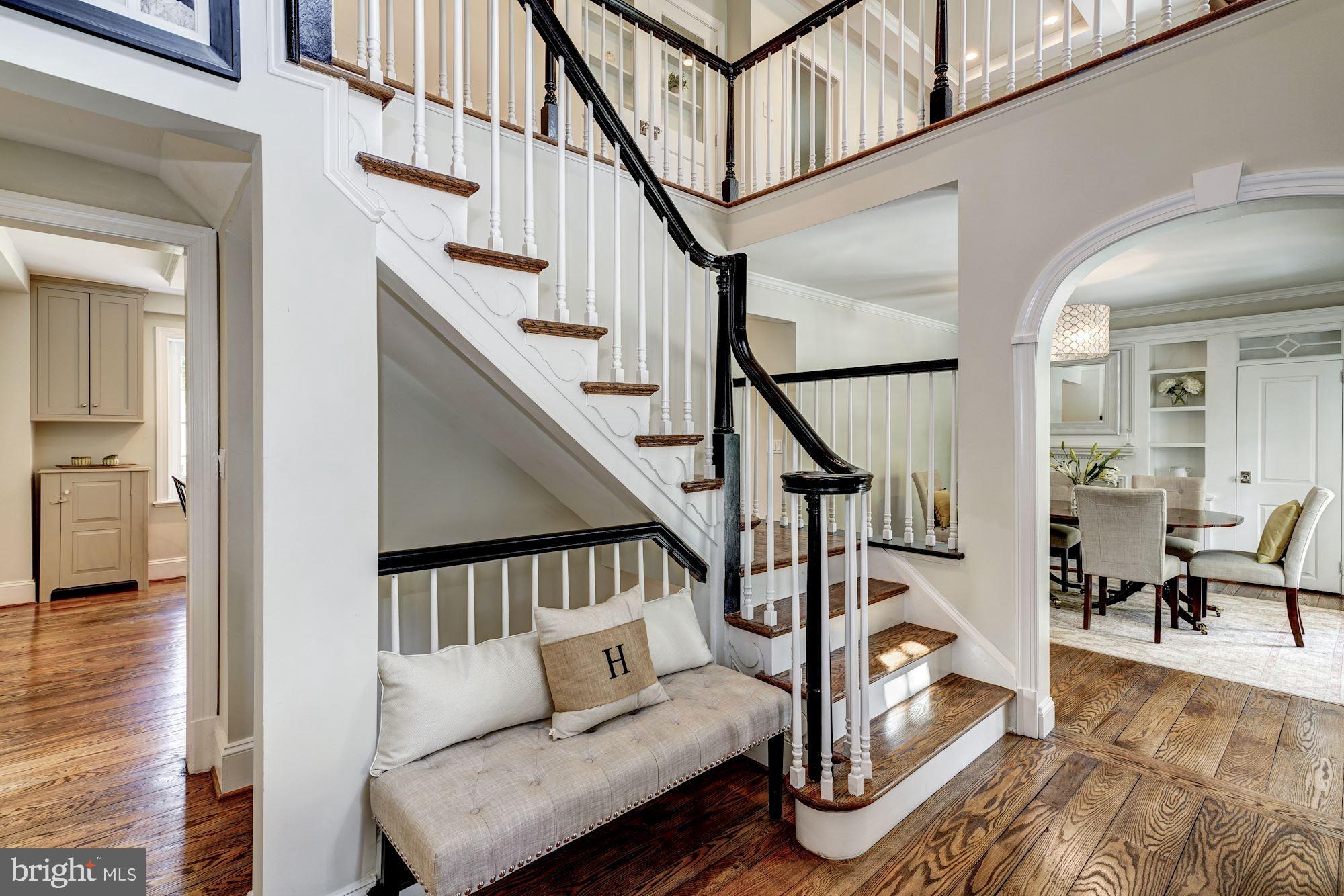 KENWOOD - Residential
