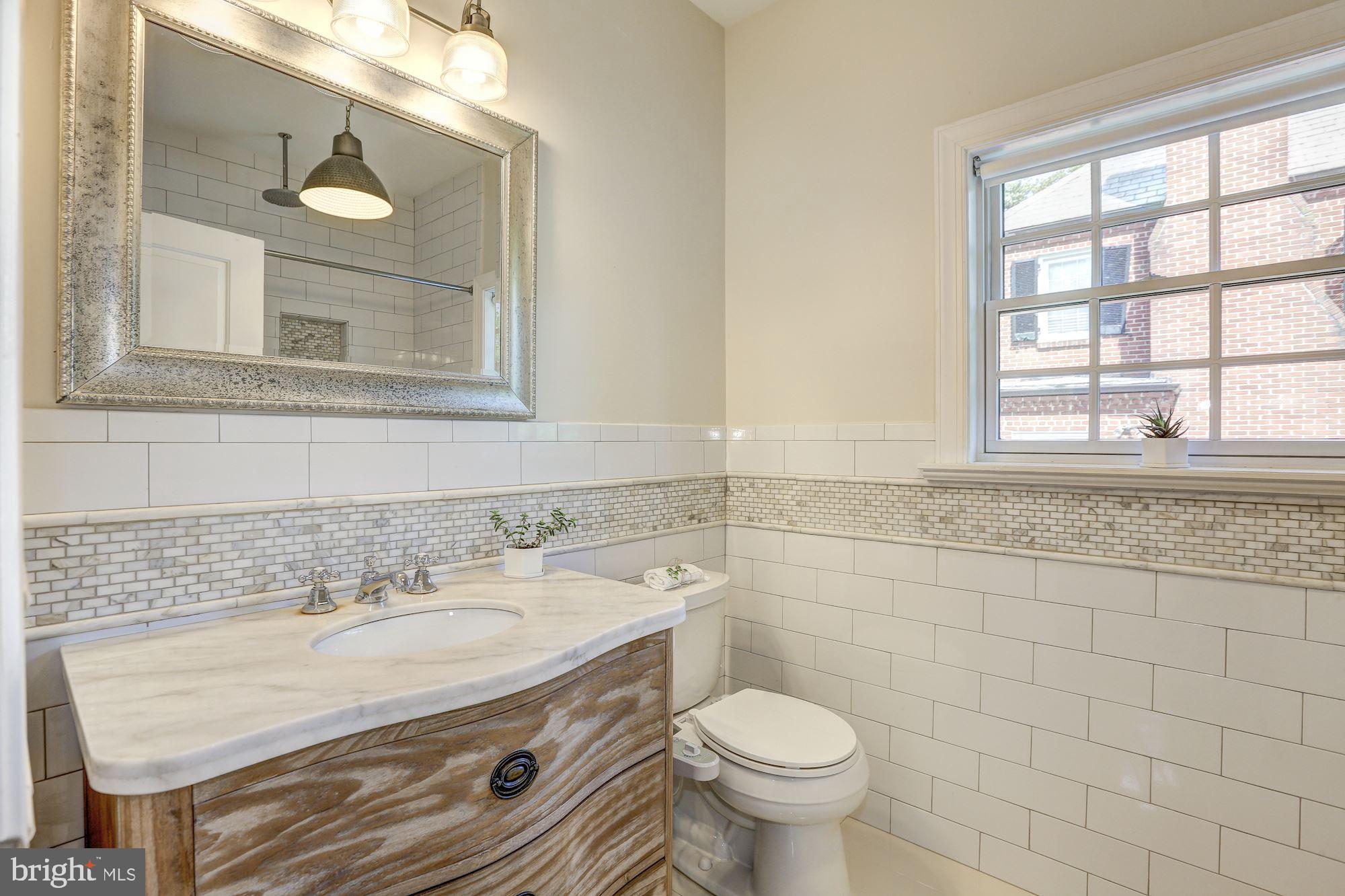 KENWOOD - Residential