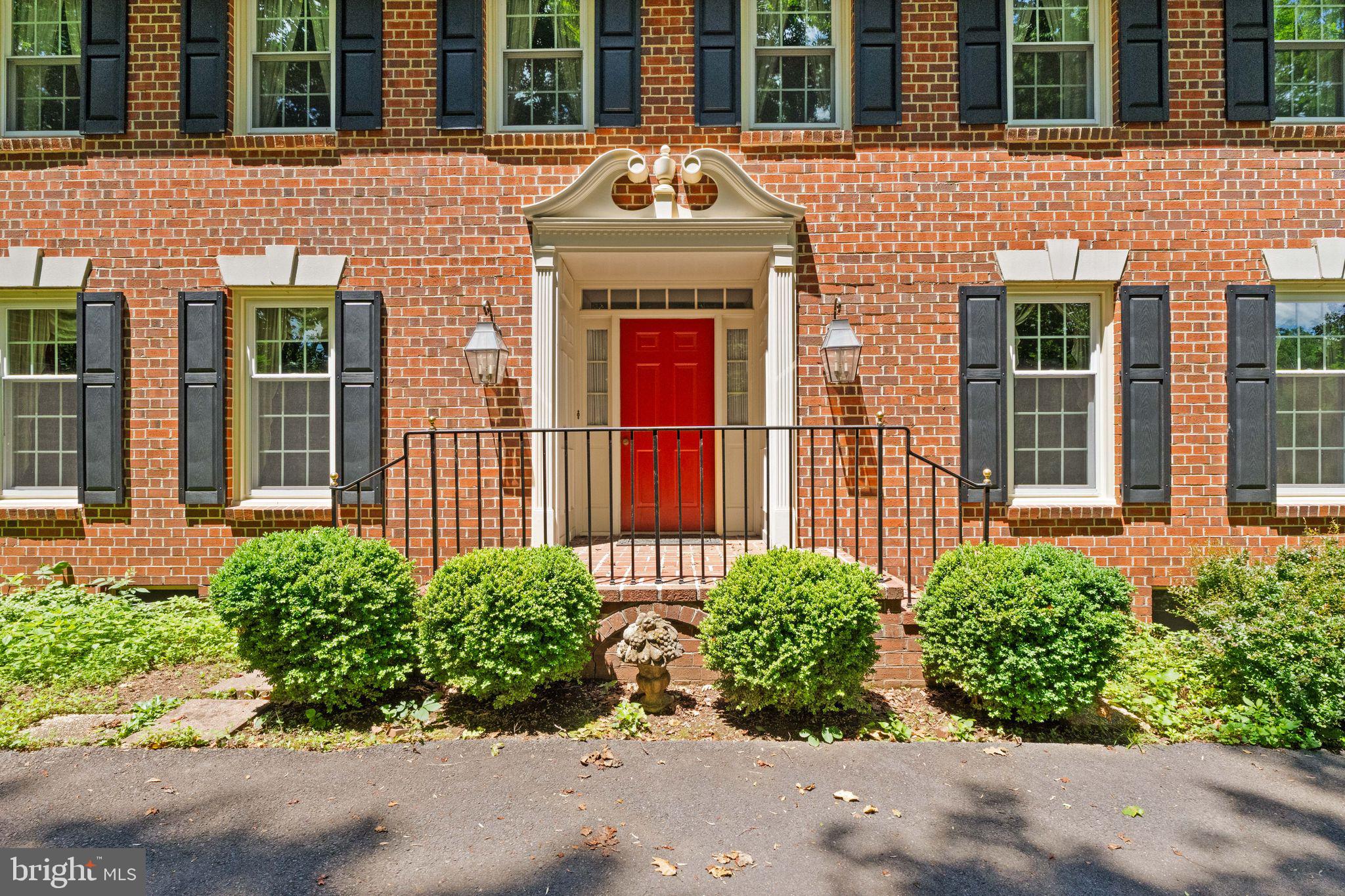 LYNN FOREST - Residential
