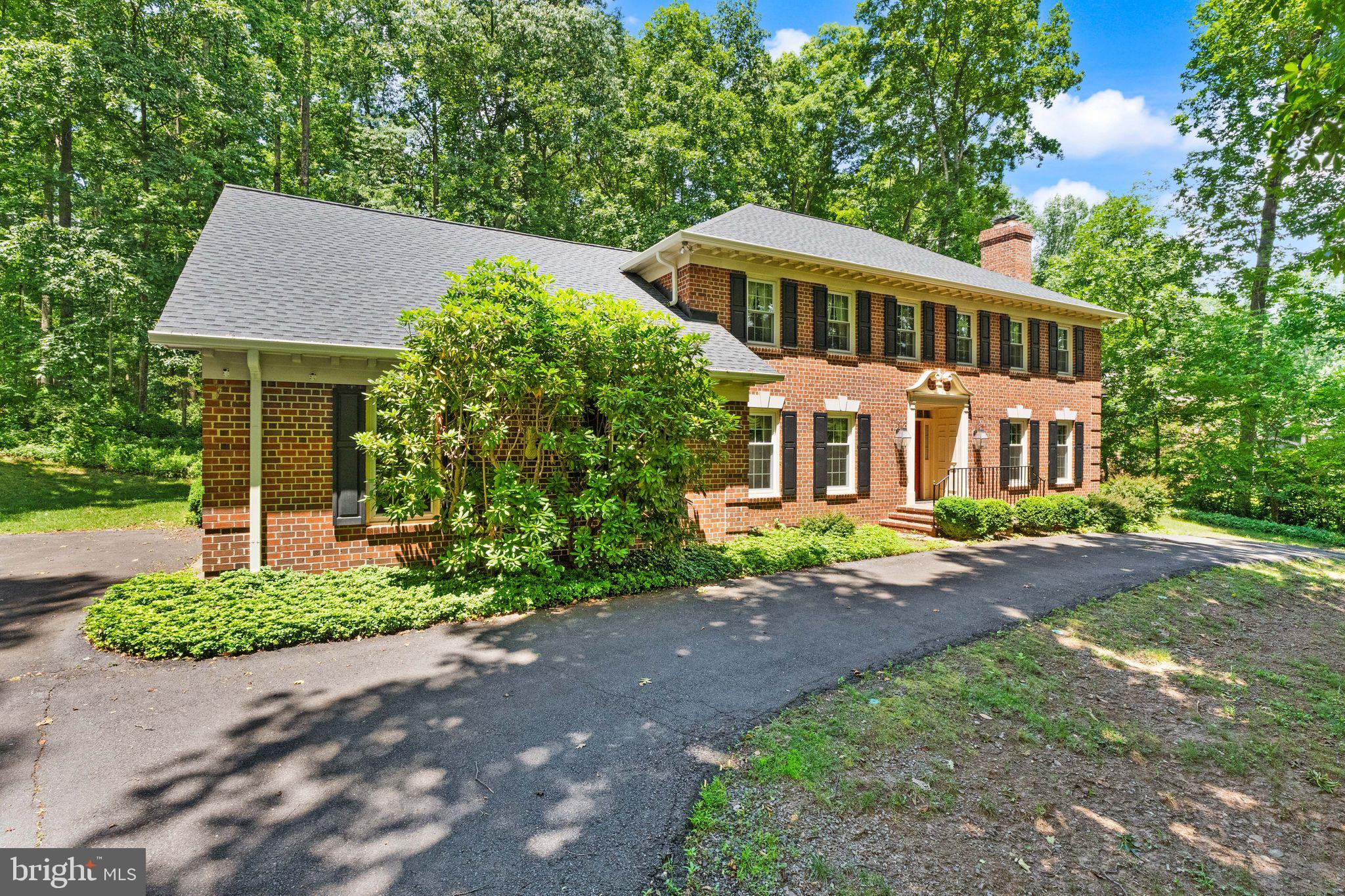 LYNN FOREST - Residential