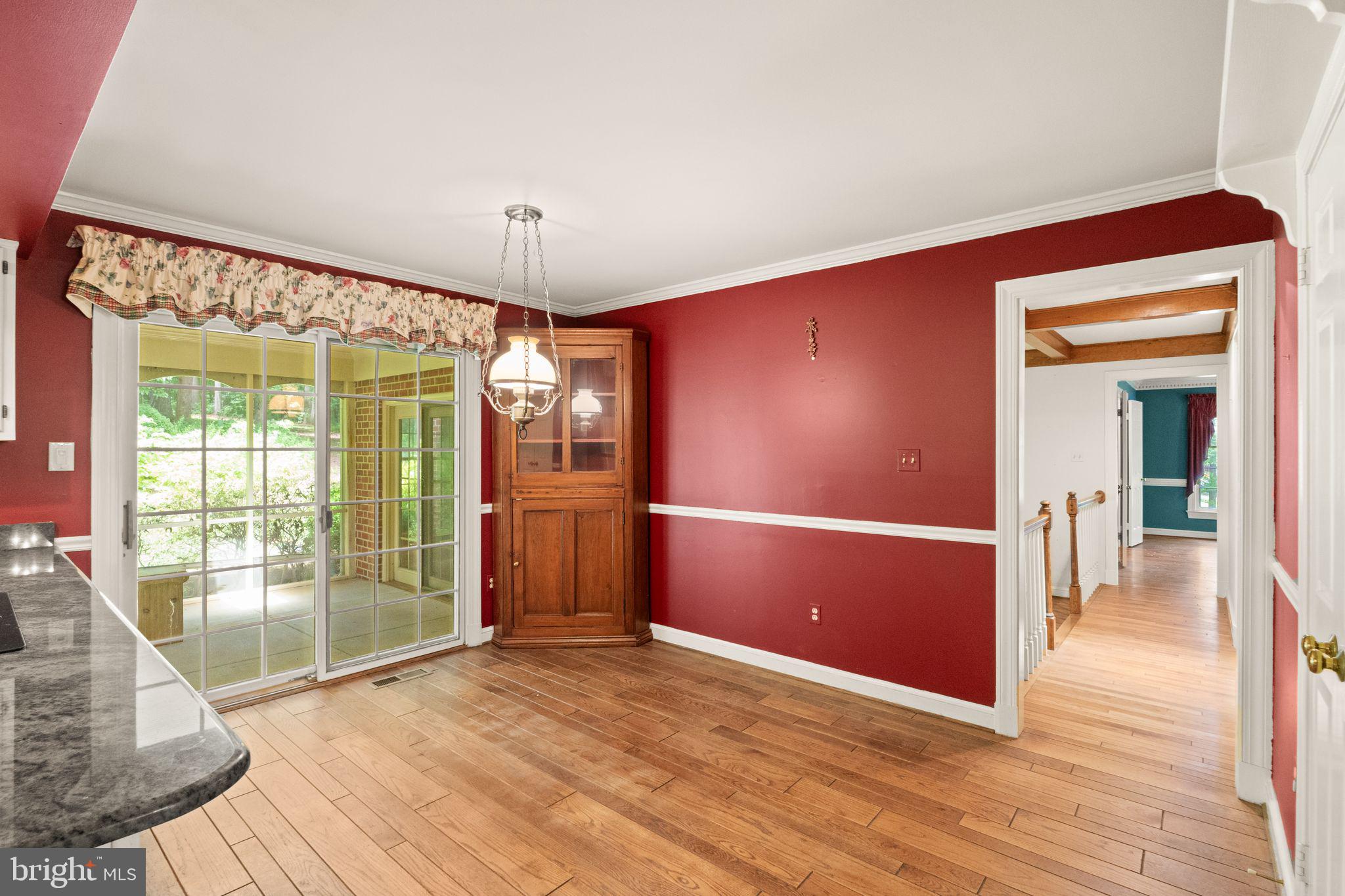 LYNN FOREST - Residential