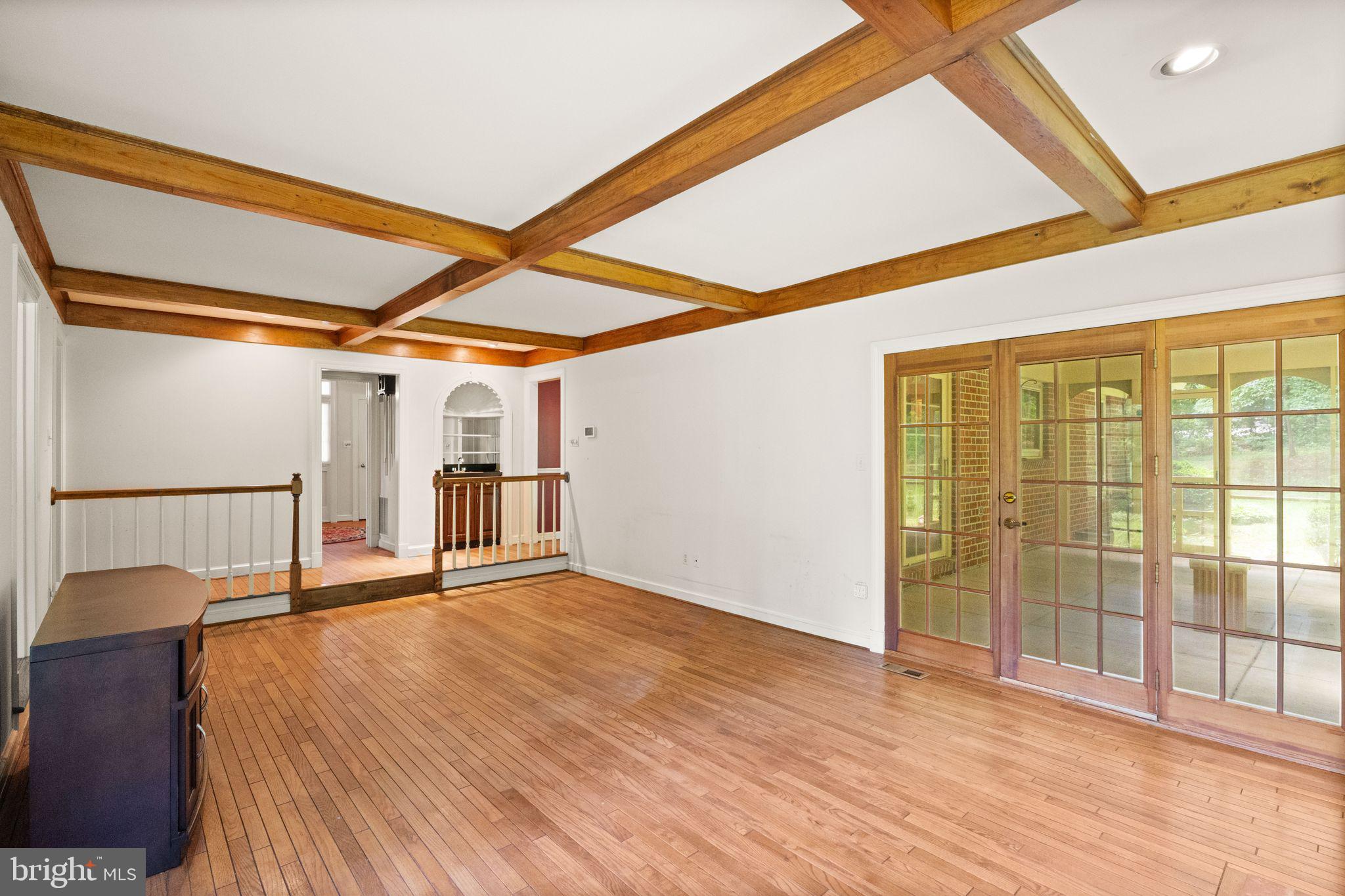 LYNN FOREST - Residential