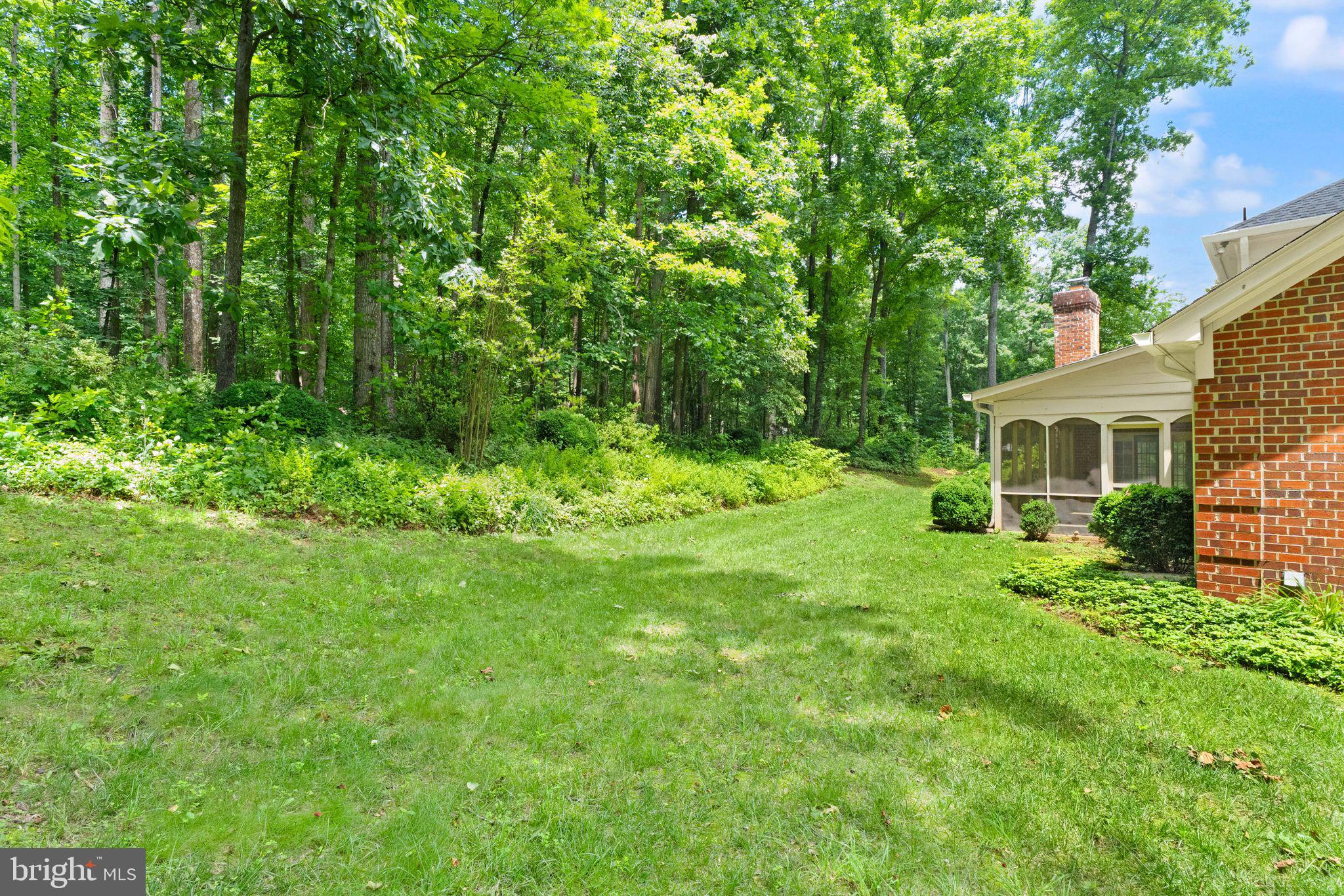 LYNN FOREST - Residential