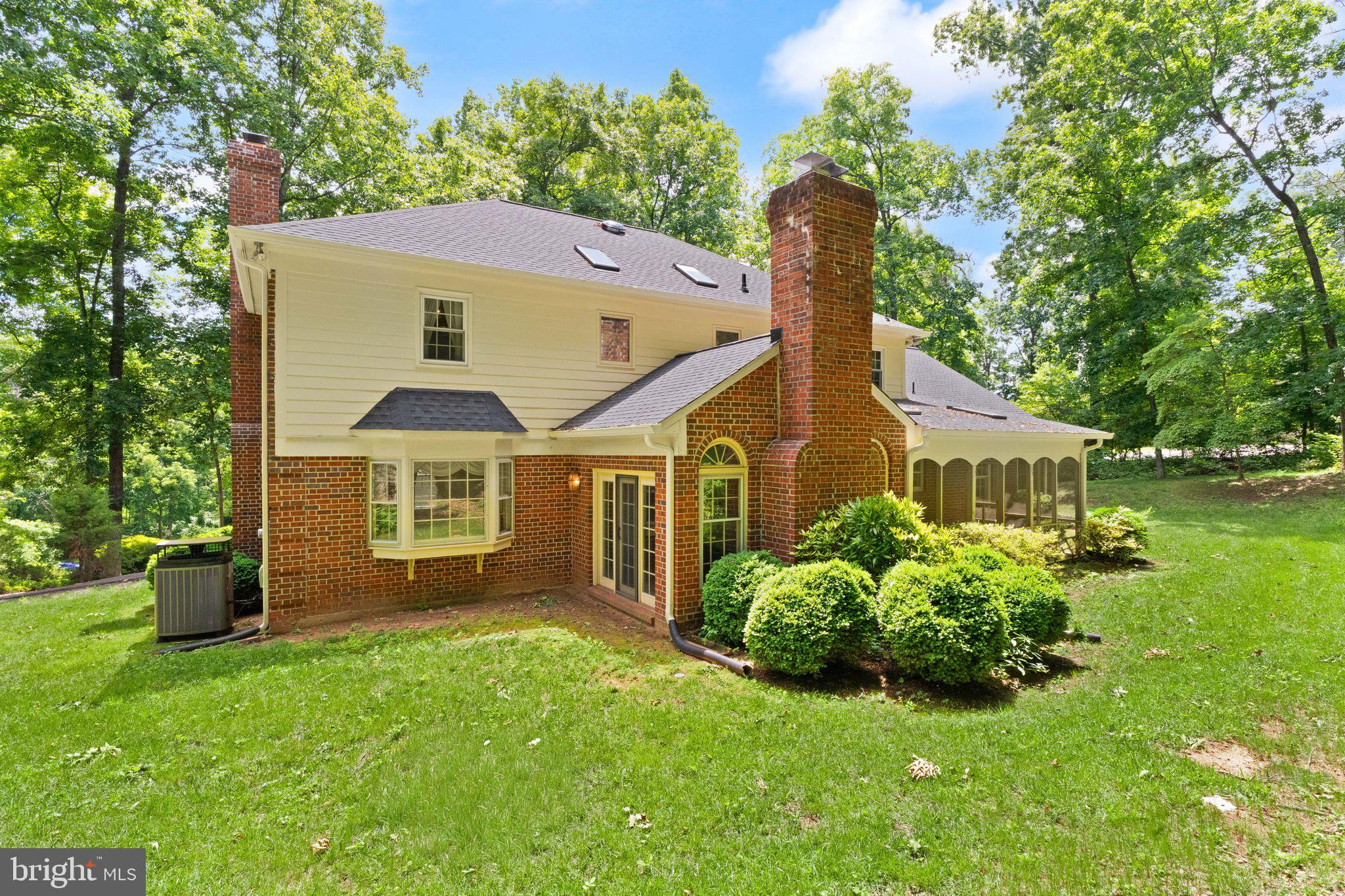 LYNN FOREST - Residential