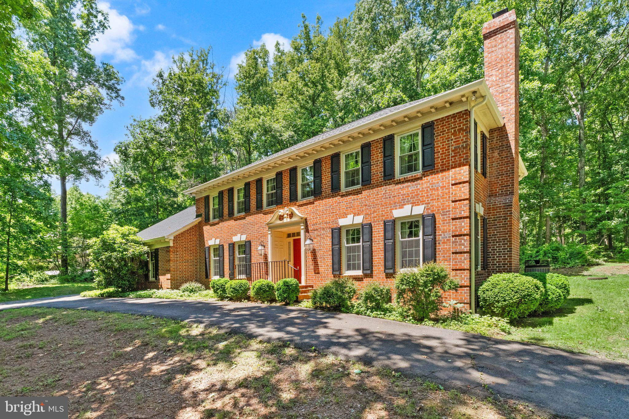 LYNN FOREST - Residential