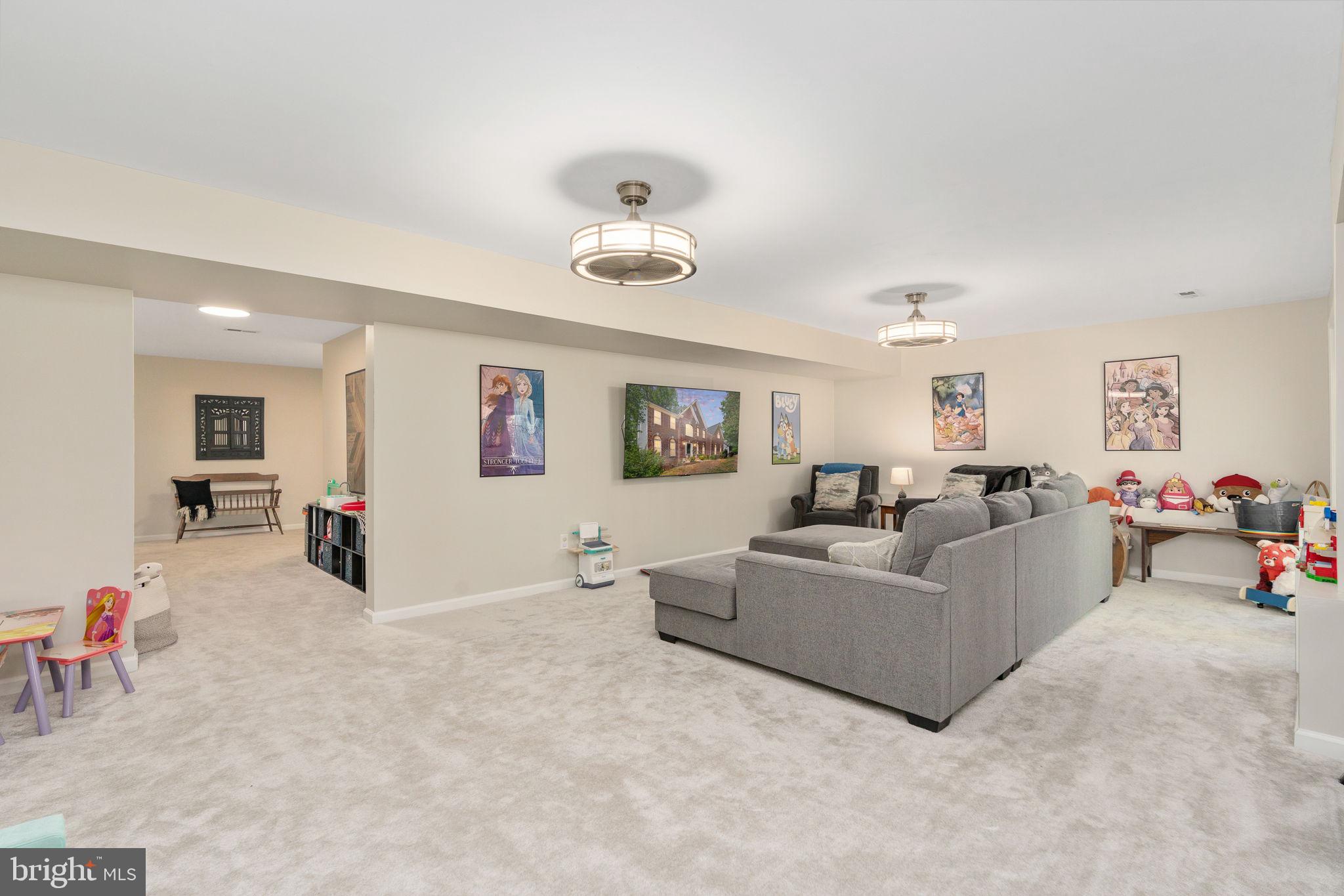 NORTH CLEARVIEW HEIGHTS - Residential