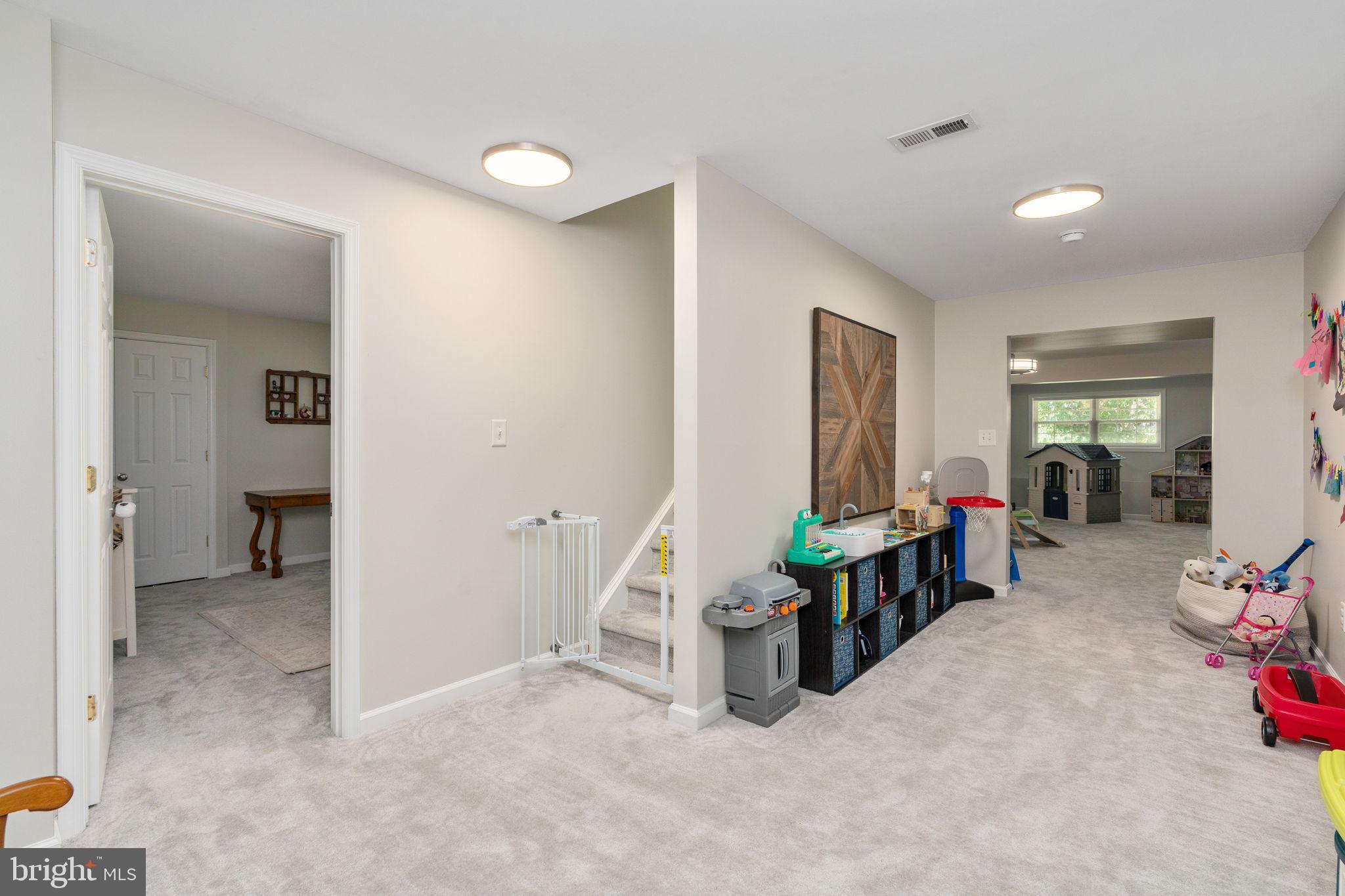 NORTH CLEARVIEW HEIGHTS - Residential