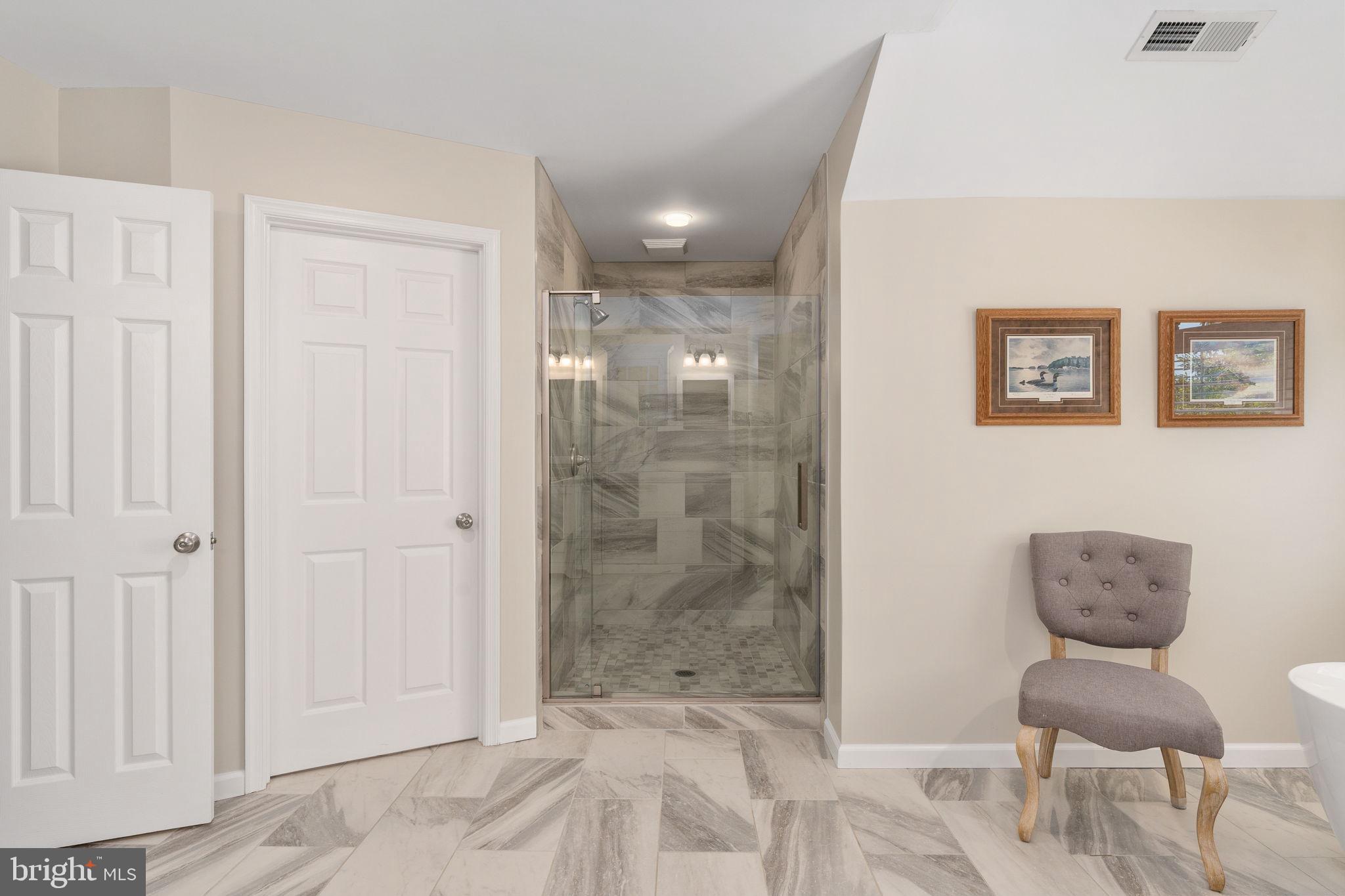 NORTH CLEARVIEW HEIGHTS - Residential