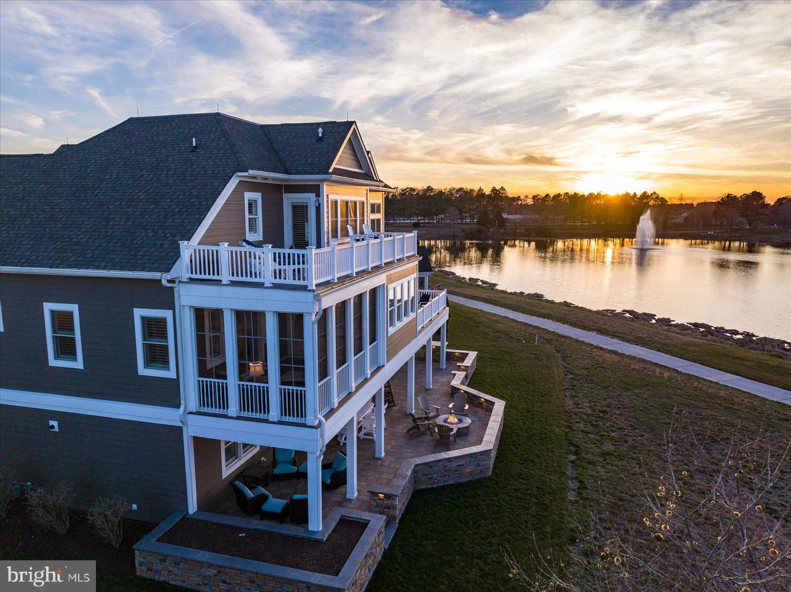 PENINSULA - Residential