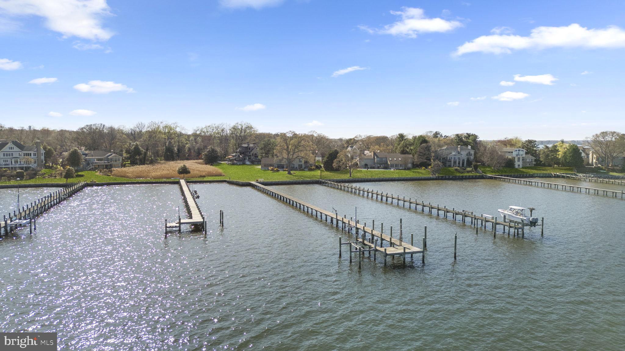 ULMSTEAD ESTATES - Residential