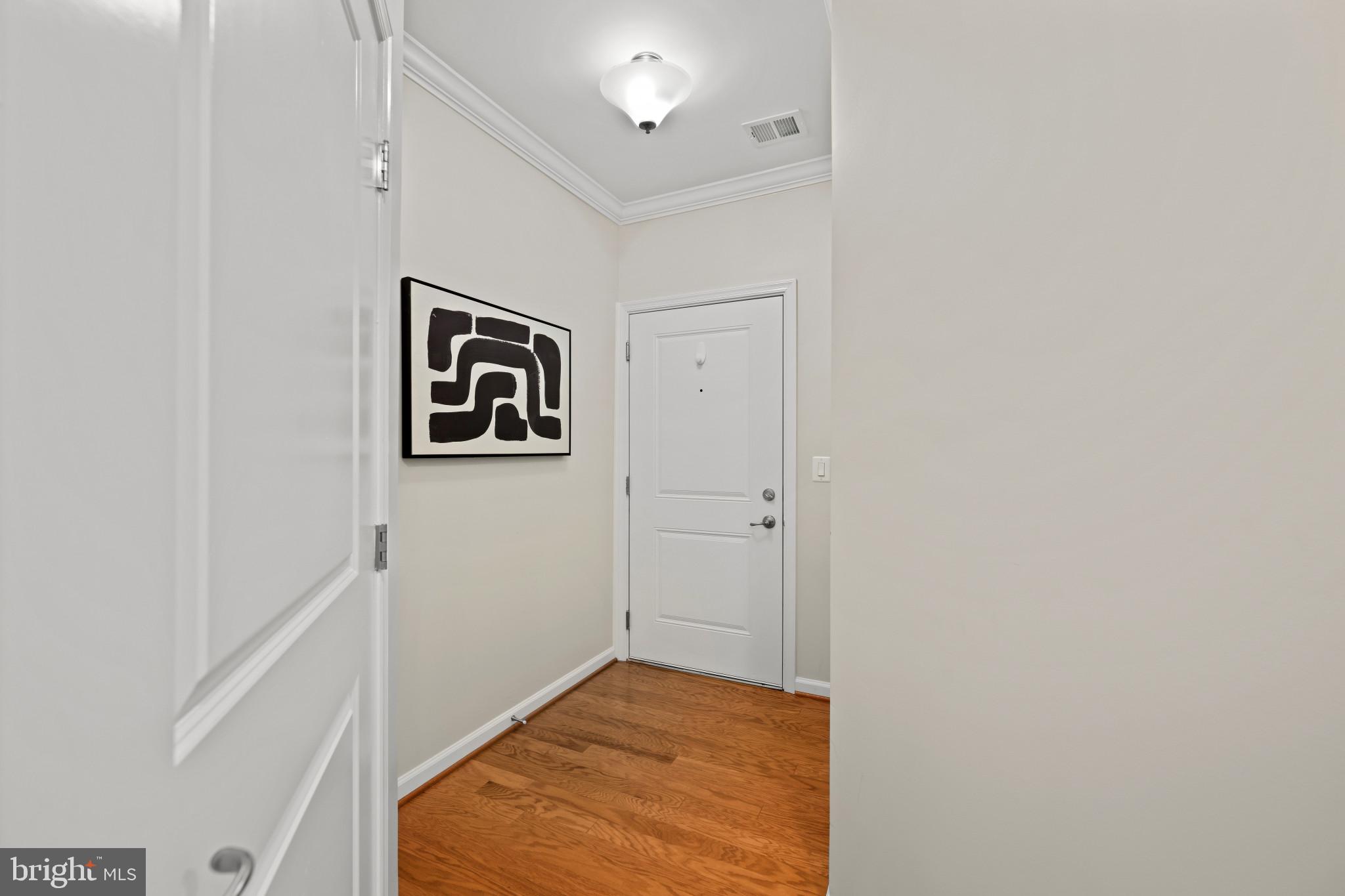WAVERLY MEWS - Residential