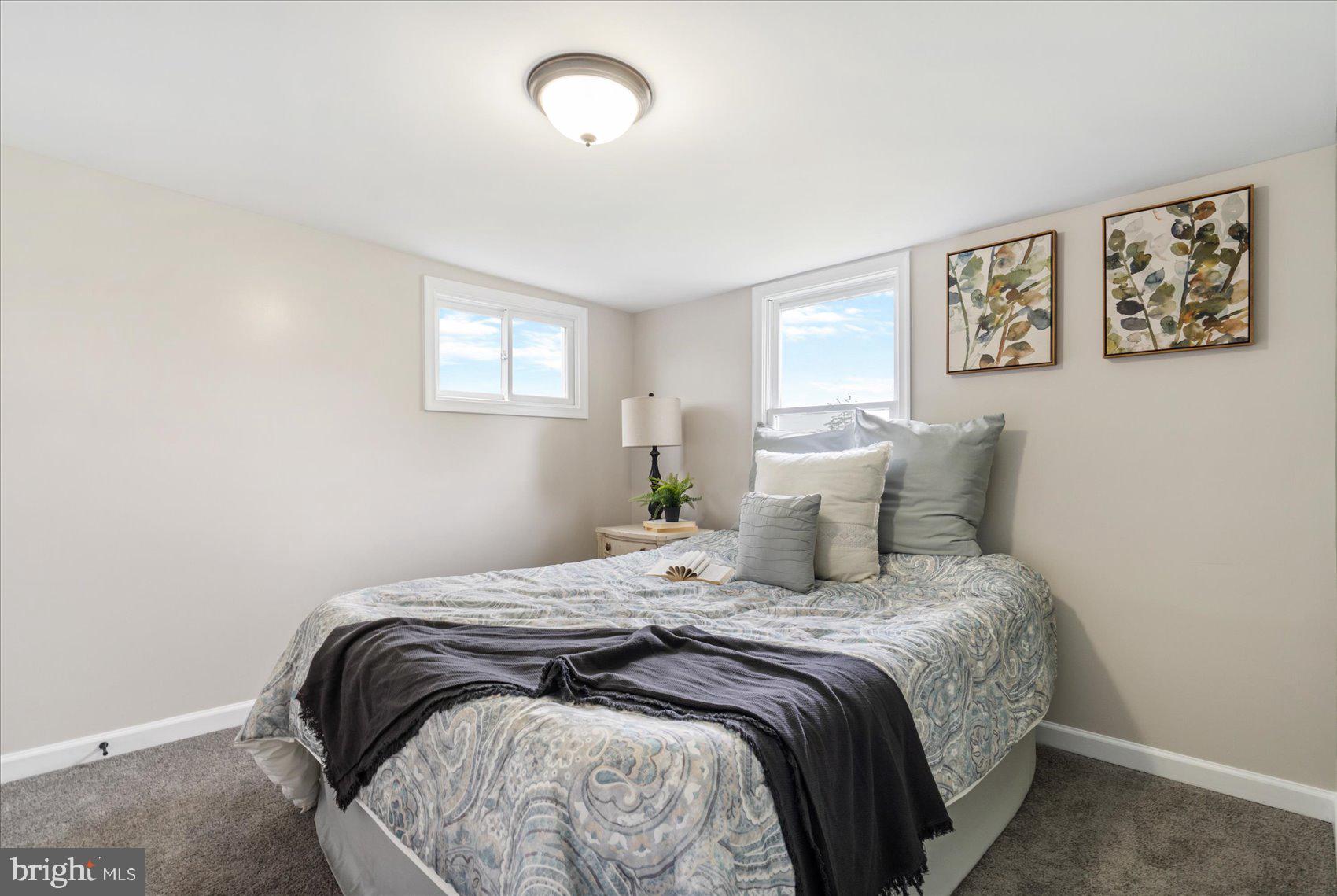 INVERNESS - Residential Lease
