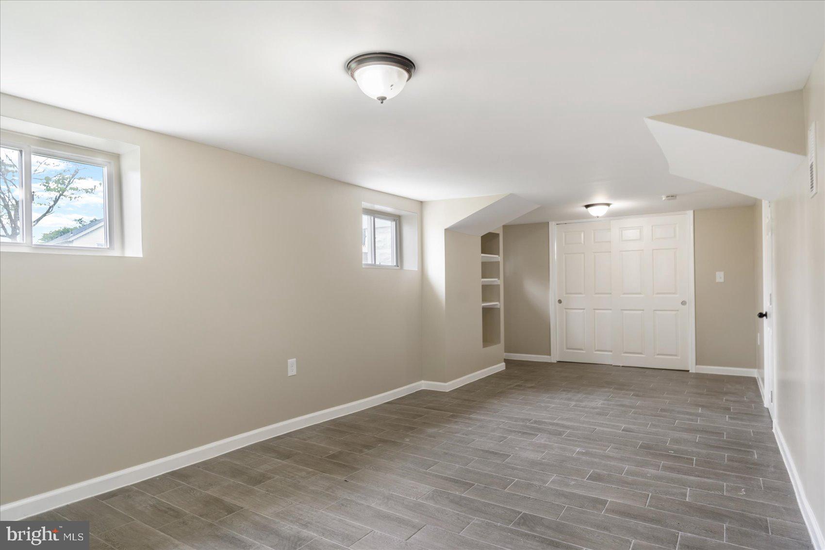 INVERNESS - Residential Lease