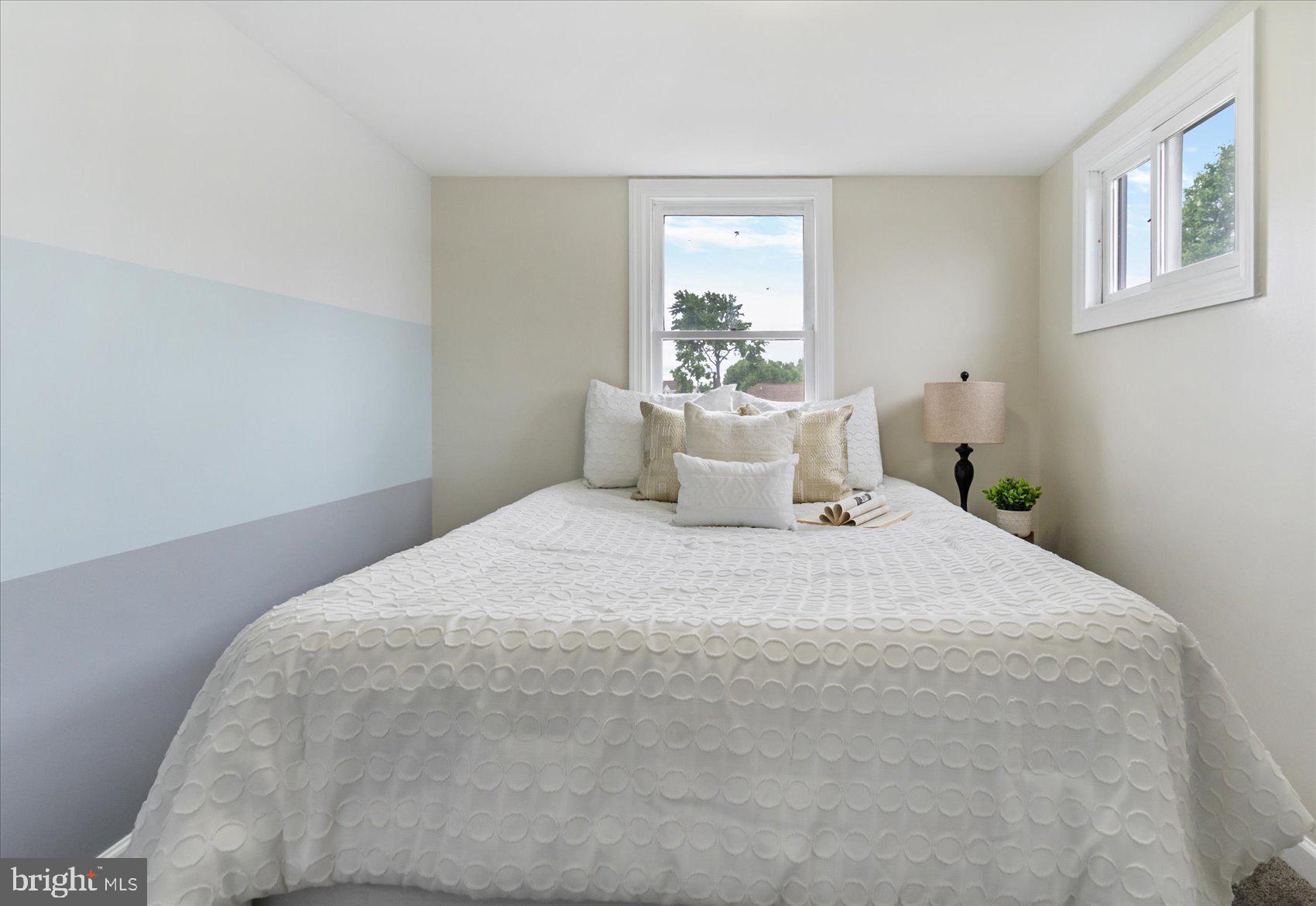INVERNESS - Residential Lease