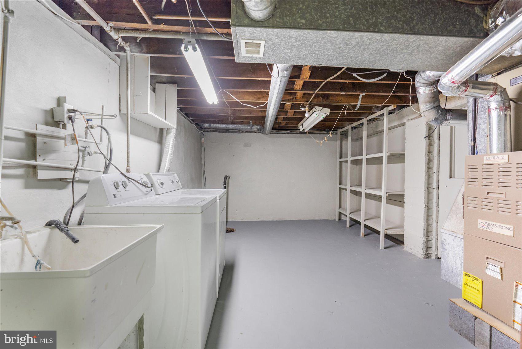 INVERNESS - Residential Lease